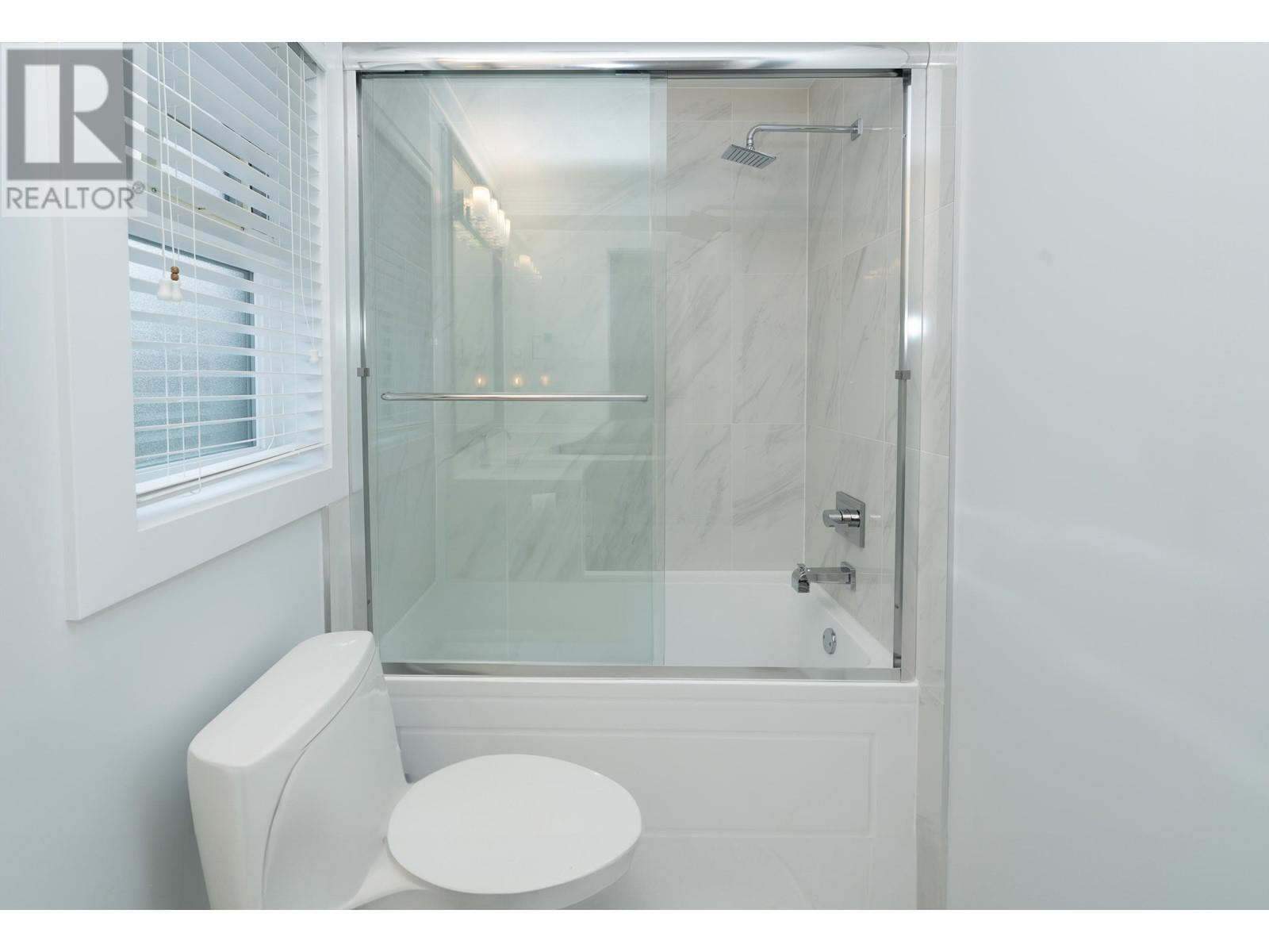 606 Alderson Avenue, Coquitlam, British Columbia  V3K 1T3 - Photo 29 - R2827323