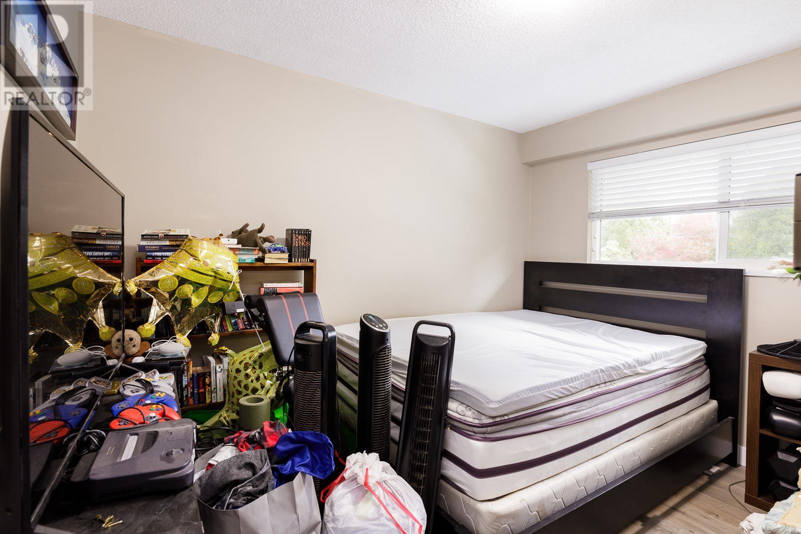 11931 Wicklow Way, Maple Ridge, British Columbia  V2X 7W2 - Photo 14 - R2826717