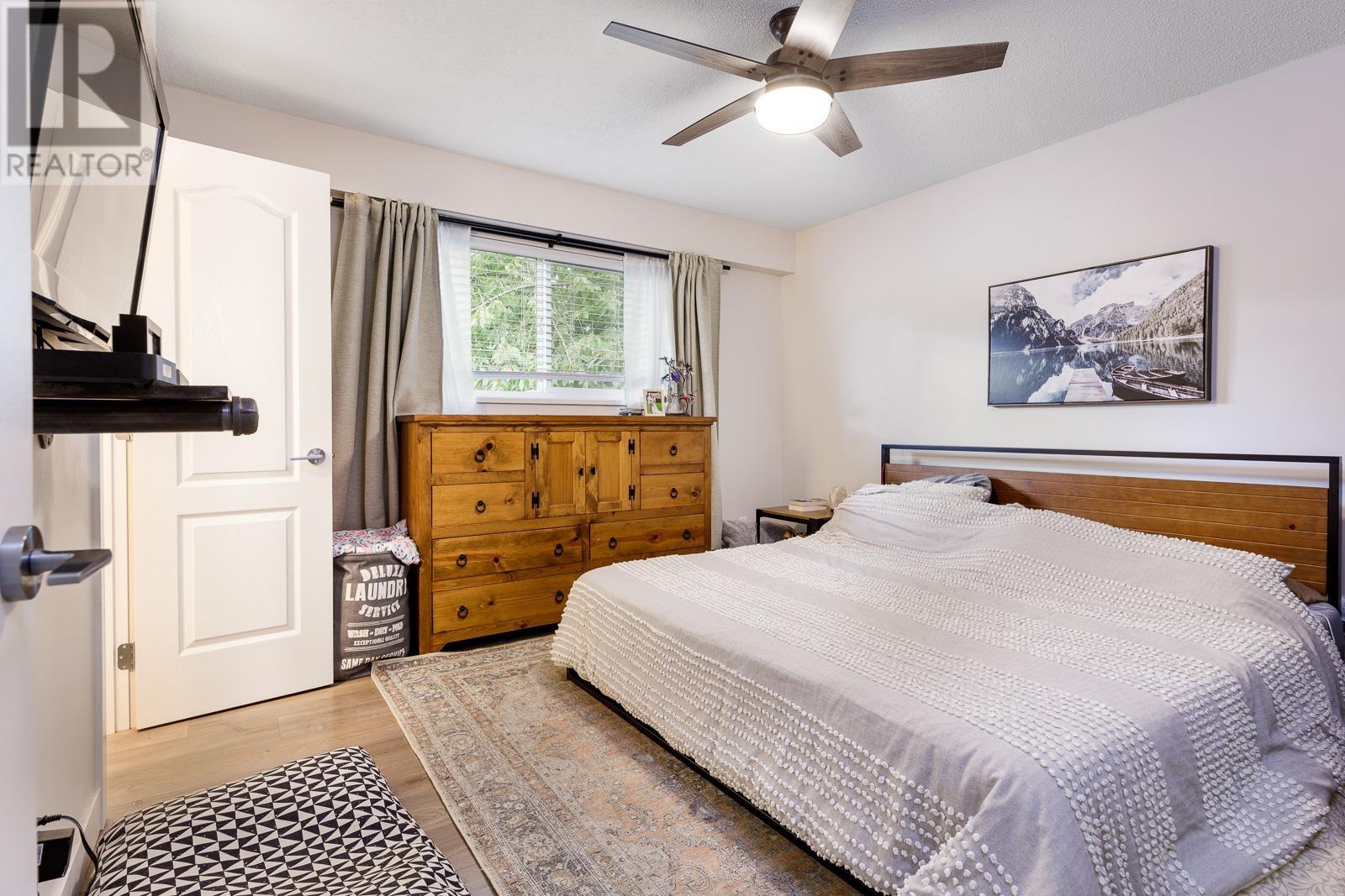 11931 Wicklow Way, Maple Ridge, British Columbia  V2X 7W2 - Photo 17 - R2826717