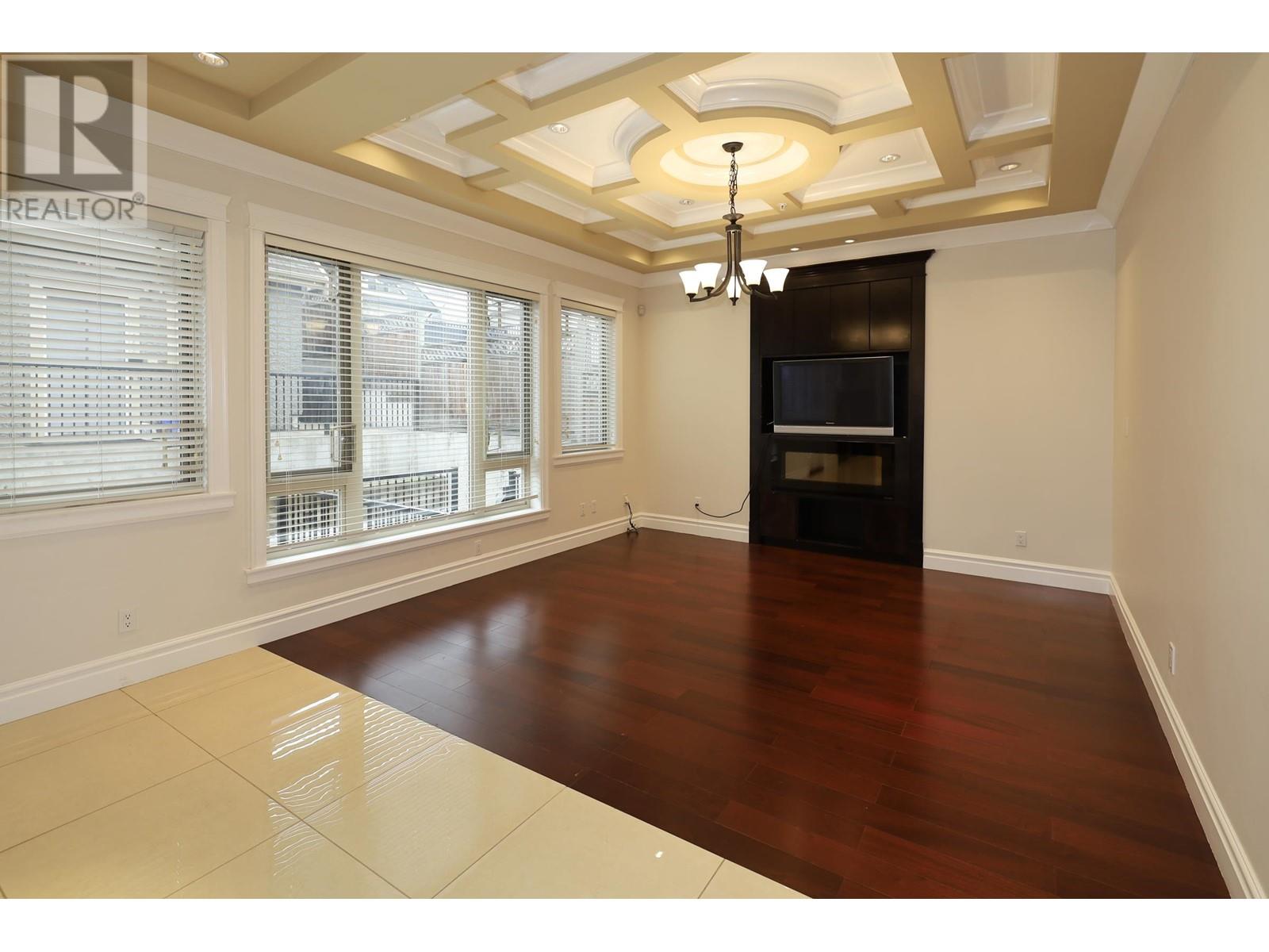 1909 E 64th Avenue, Vancouver, British Columbia  V5P 2M9 - Photo 6 - R2826723
