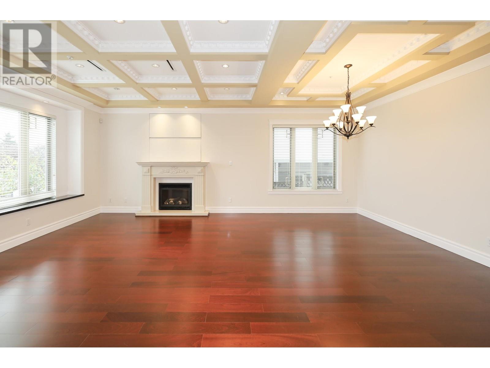 1909 E 64th Avenue, Vancouver, British Columbia  V5P 2M9 - Photo 2 - R2826723