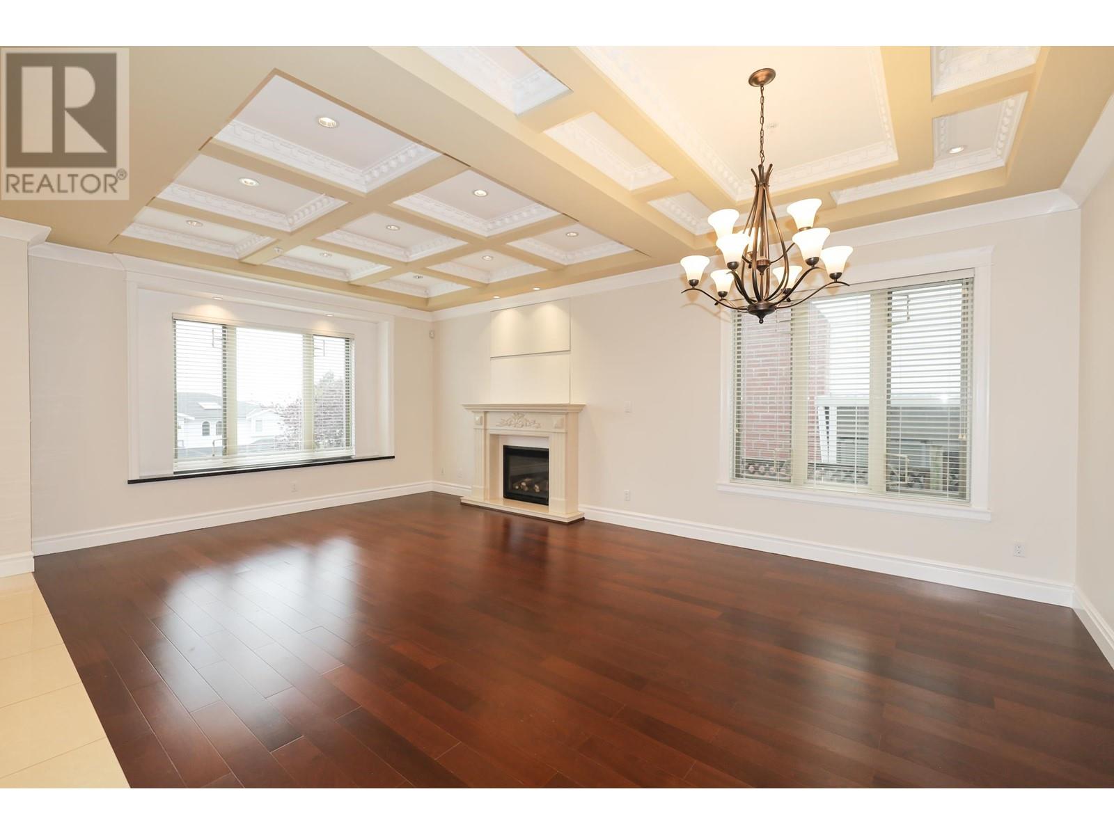 1909 E 64th Avenue, Vancouver, British Columbia  V5P 2M9 - Photo 3 - R2826723
