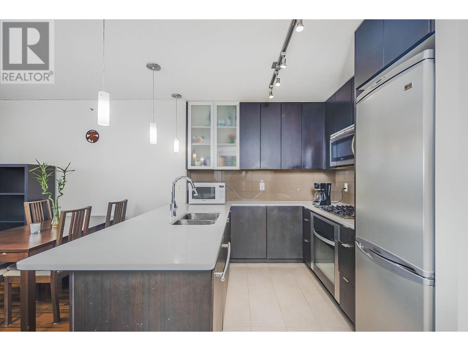 1302 7328 Arcola Street, Burnaby, British Columbia  V5E 0A7 - Photo 10 - R2812053