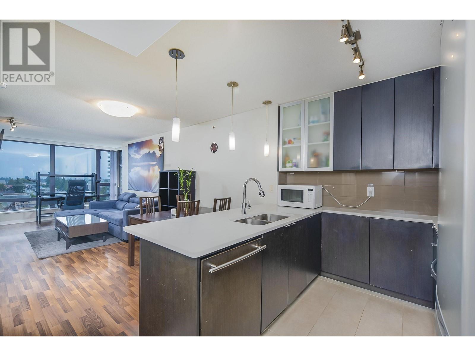 1302 7328 Arcola Street, Burnaby, British Columbia  V5E 0A7 - Photo 9 - R2812053