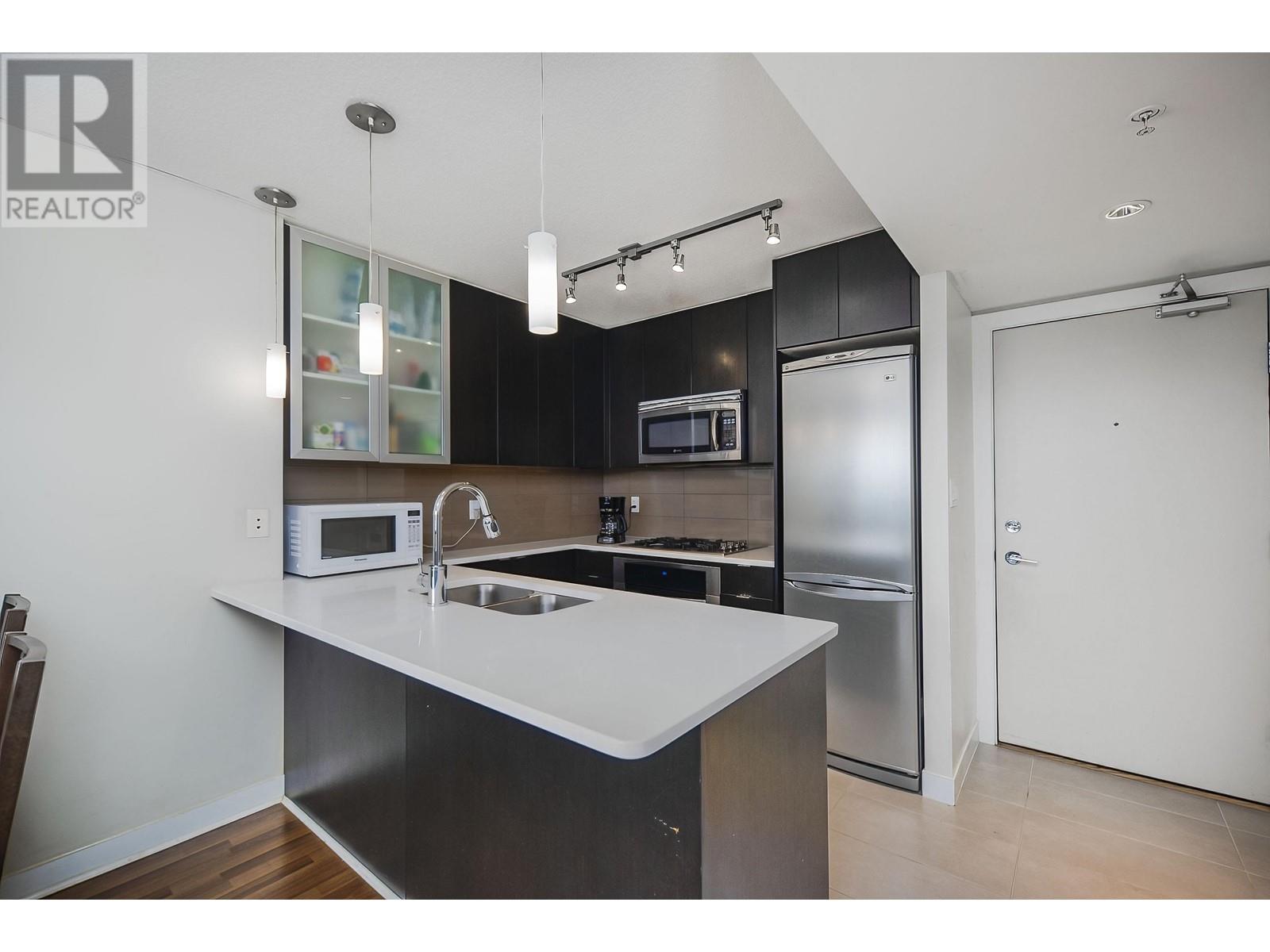 1302 7328 Arcola Street, Burnaby, British Columbia  V5E 0A7 - Photo 11 - R2812053