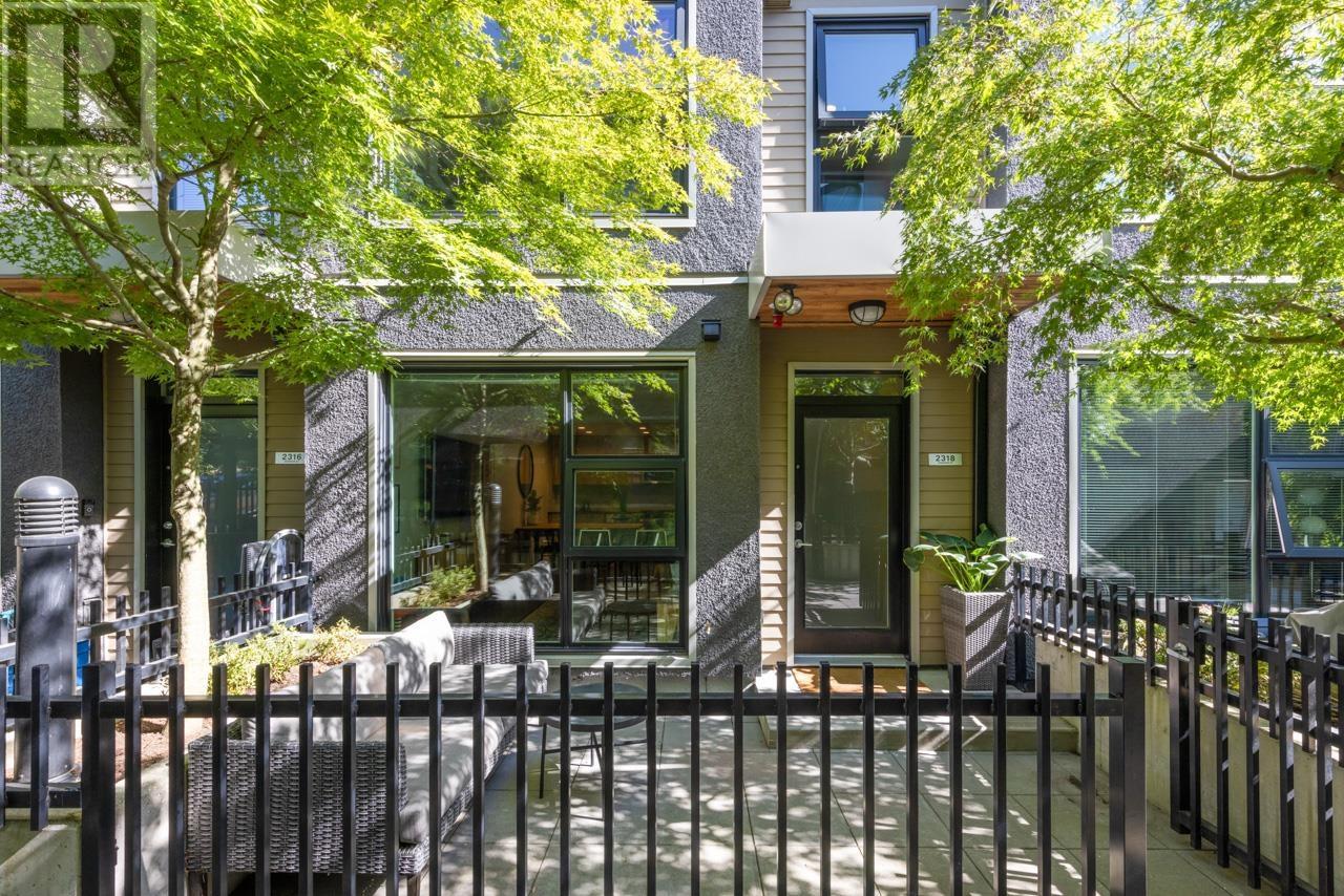 2318 WINDSOR STREET, vancouver, British Columbia