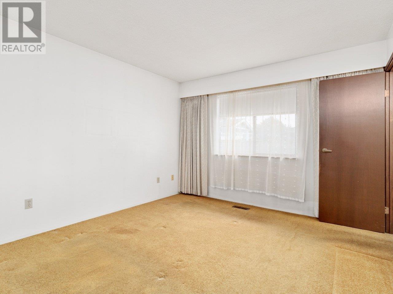 20536 114 Avenue, Maple Ridge, British Columbia  V2X 1J3 - Photo 8 - R2821742