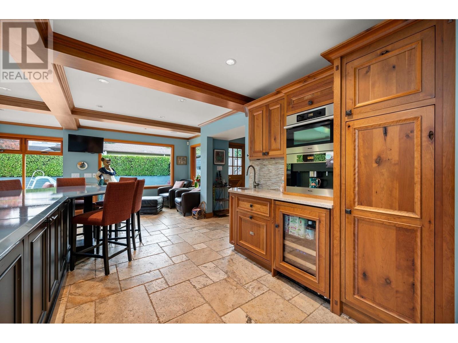 3850 Point Grey Road, Vancouver, British Columbia  V6R 1B4 - Photo 9 - R2827393