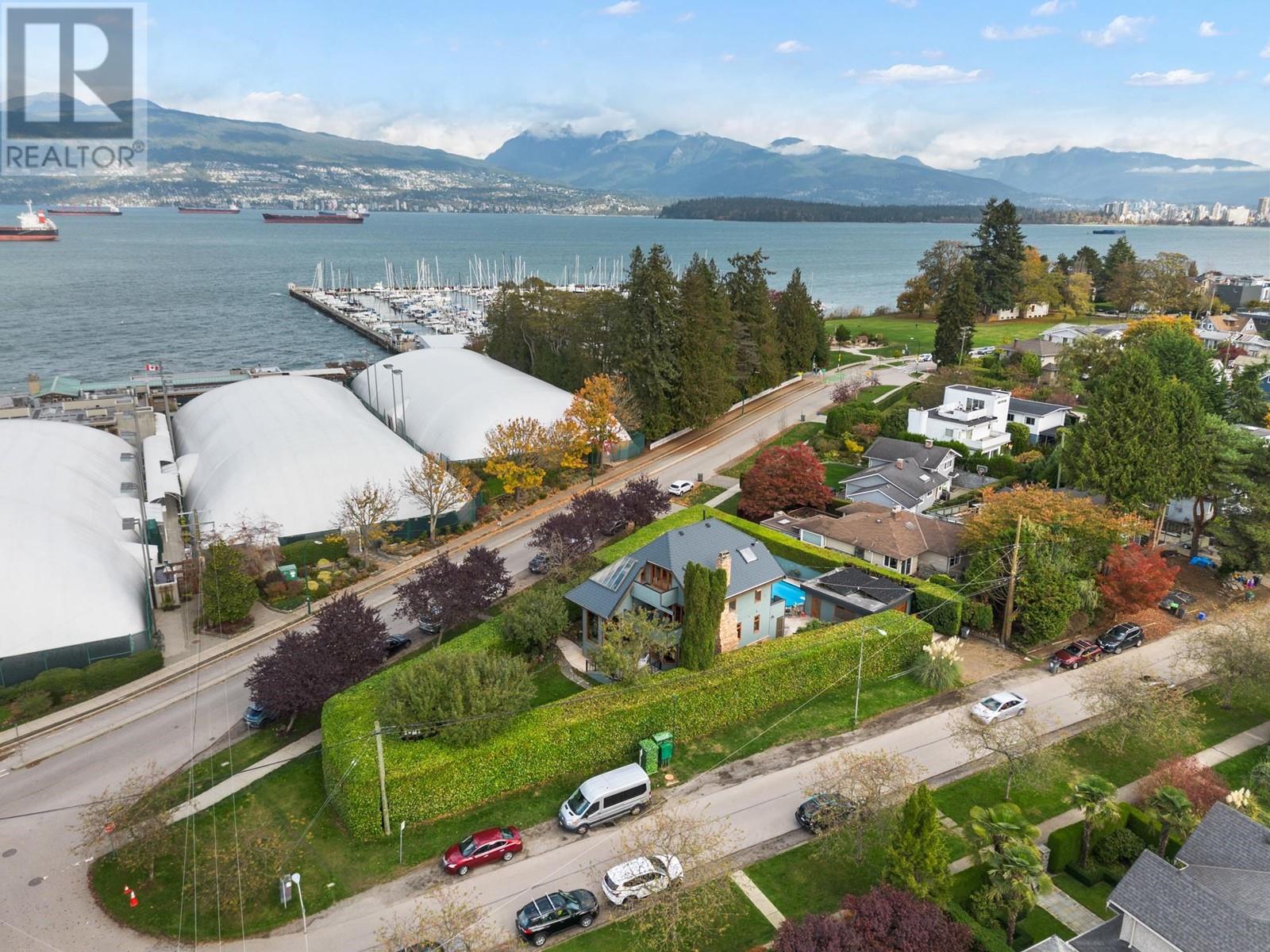 3850 POINT GREY ROAD, vancouver, British Columbia