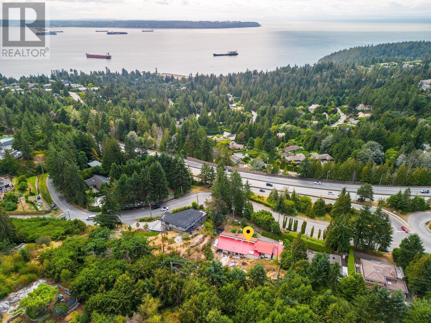 4503 Woodgreen Drive, West Vancouver, British Columbia  V7S 2T8 - Photo 16 - R2817545