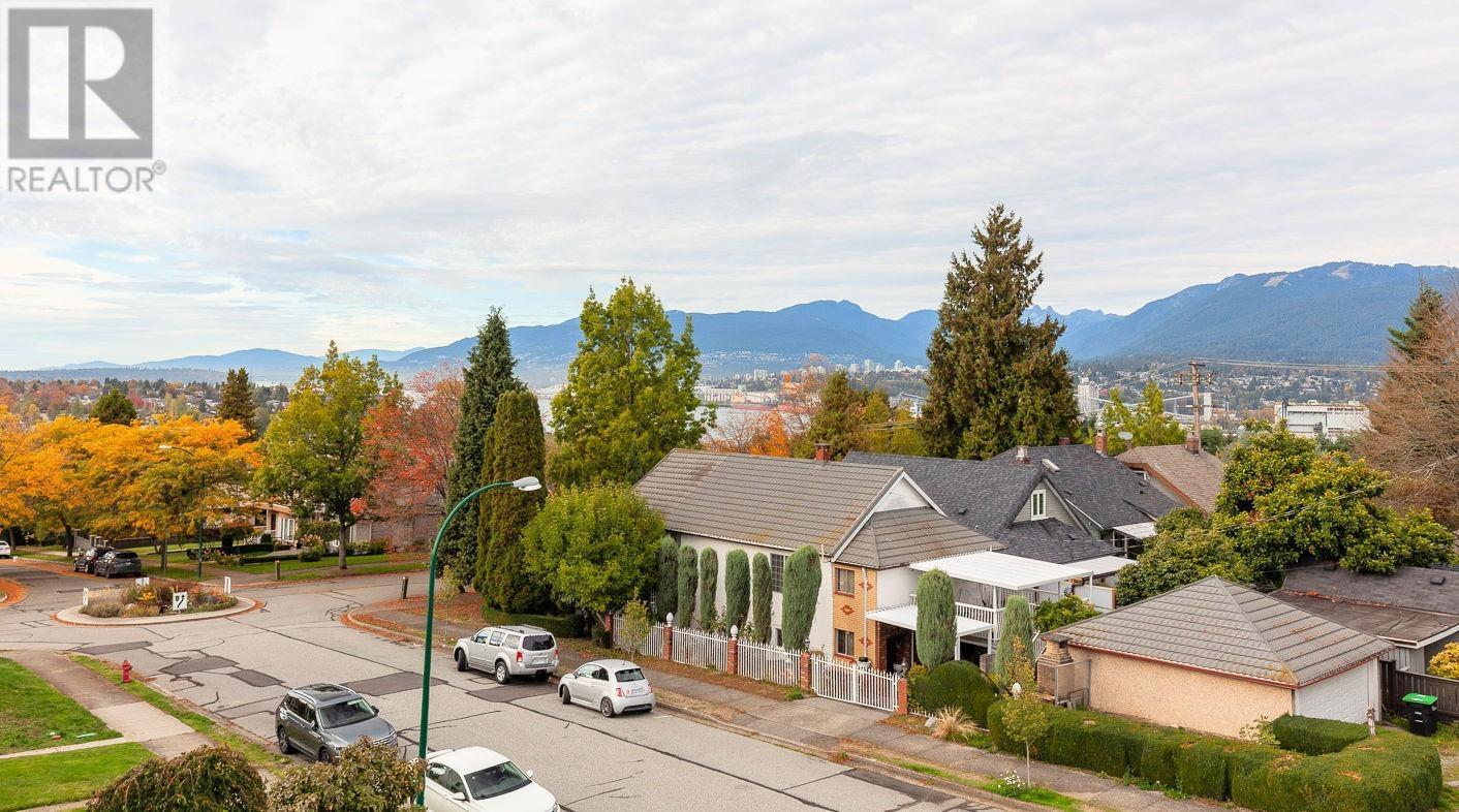 3524 Oxford Street, Vancouver, British Columbia  V5K 1P1 - Photo 28 - R2825521