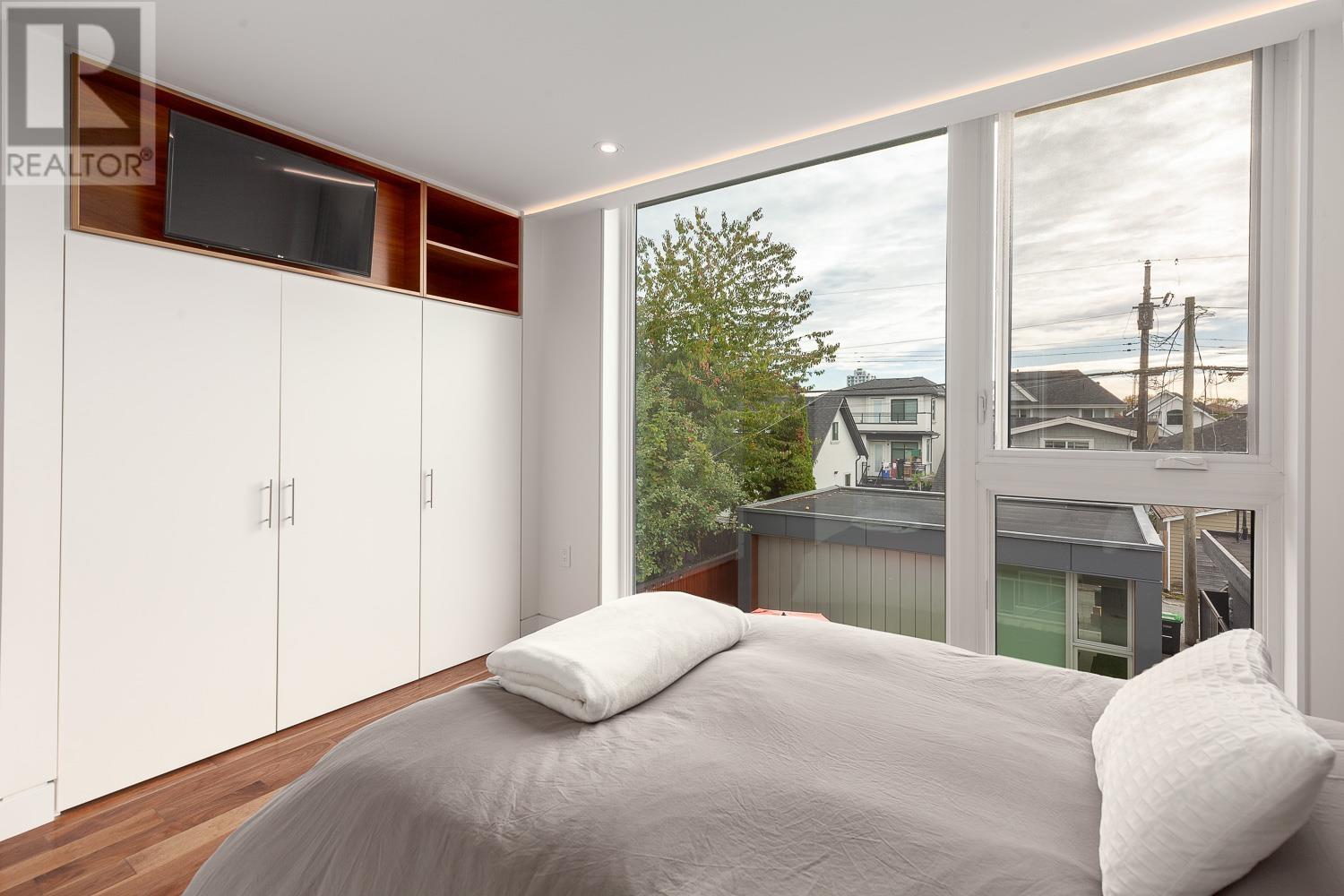 3524 Oxford Street, Vancouver, British Columbia  V5K 1P1 - Photo 22 - R2825521