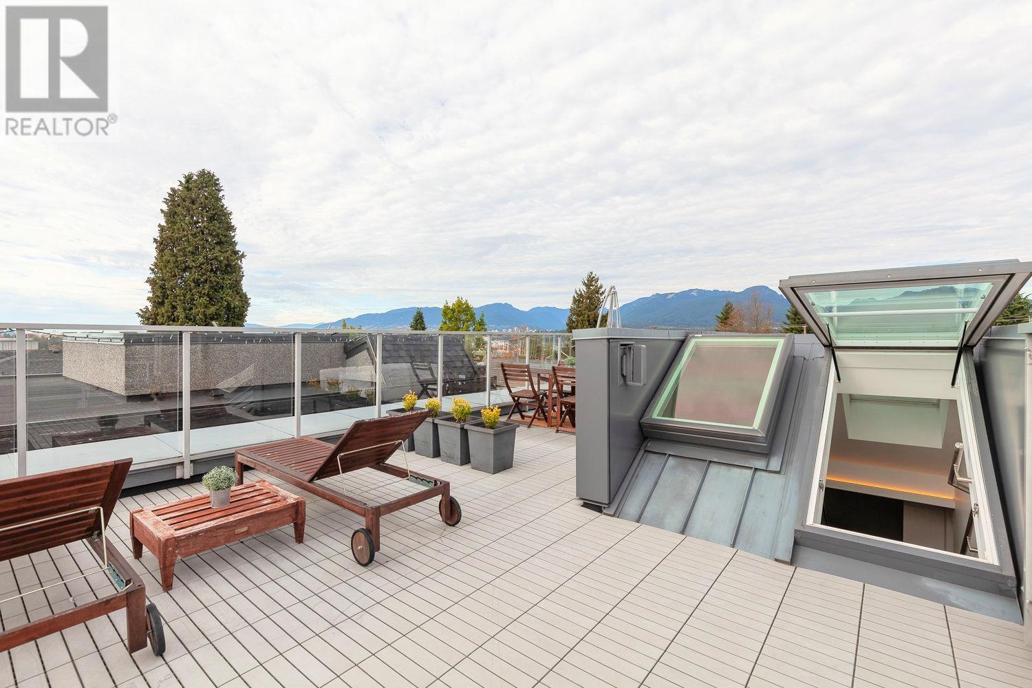 3524 Oxford Street, Vancouver, British Columbia  V5K 1P1 - Photo 25 - R2825521