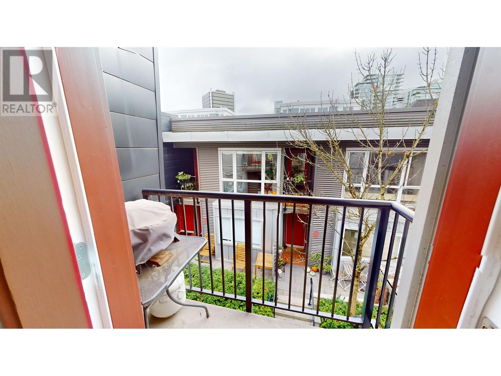 217 676 W 6th Avenue, Vancouver, British Columbia  V5Z 1A3 - Photo 14 - R2827302