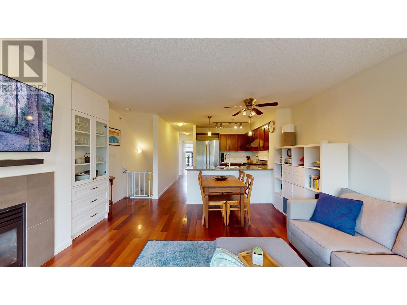 217 676 W 6th Avenue, Vancouver, British Columbia  V5Z 1A3 - Photo 3 - R2827302