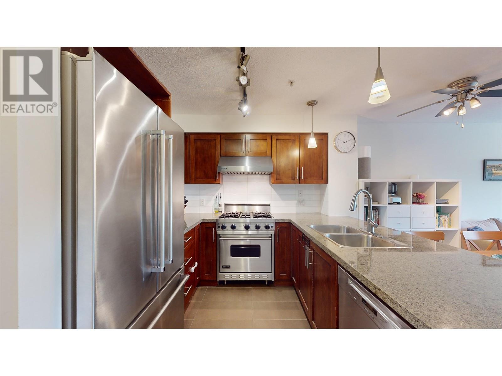 217 676 W 6th Avenue, Vancouver, British Columbia  V5Z 1A3 - Photo 17 - R2827302