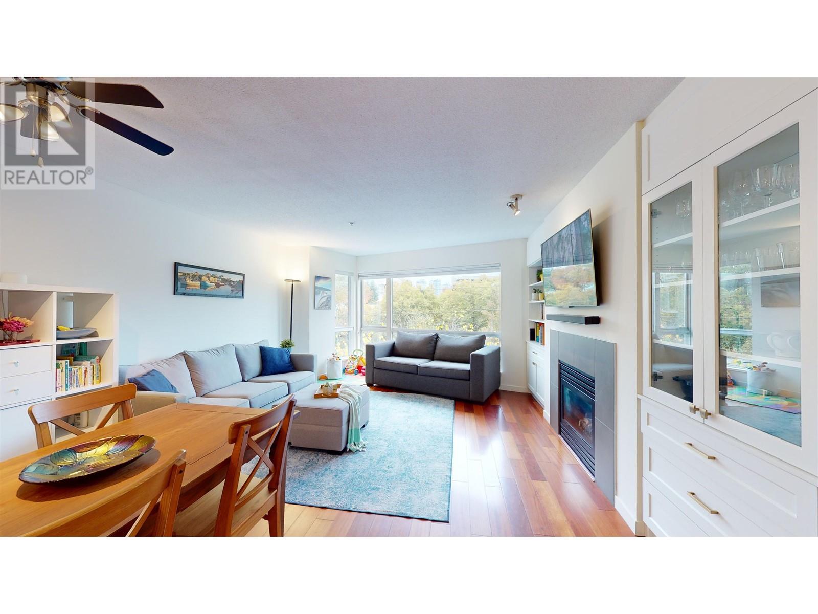217 676 W 6TH AVENUE, vancouver, British Columbia
