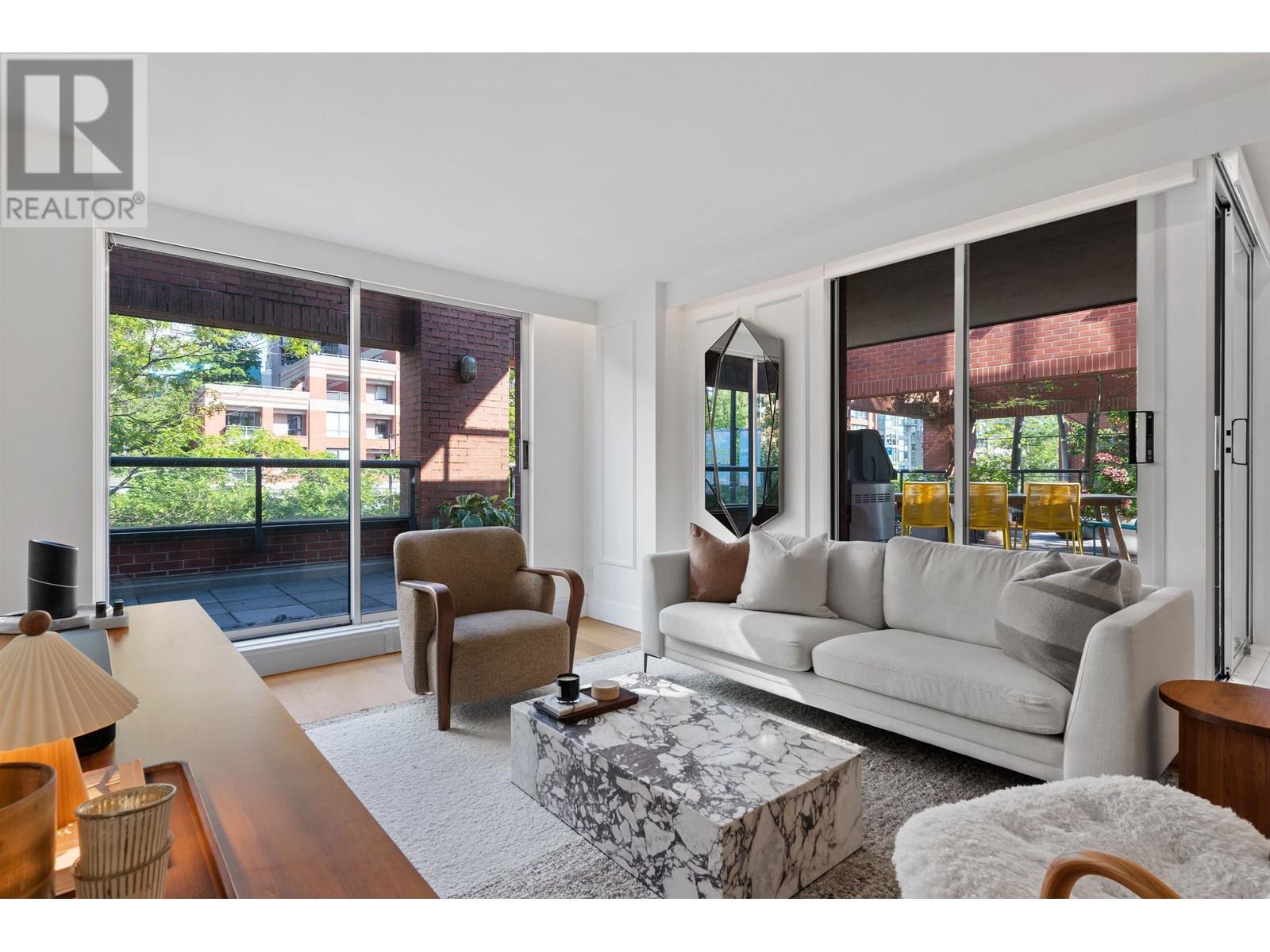 2d 199 Drake Street, Vancouver, British Columbia  V6Z 2T9 - Photo 2 - R2827307