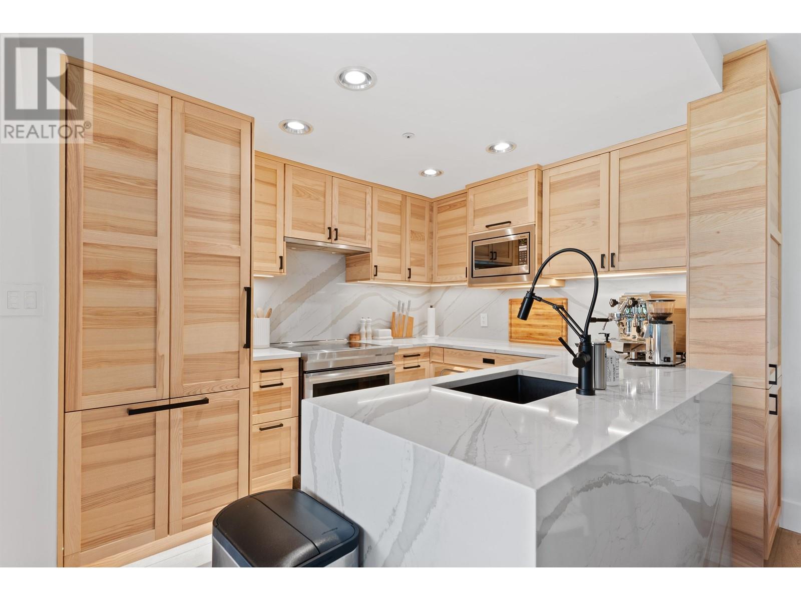 2d 199 Drake Street, Vancouver, British Columbia  V6Z 2T9 - Photo 8 - R2827307