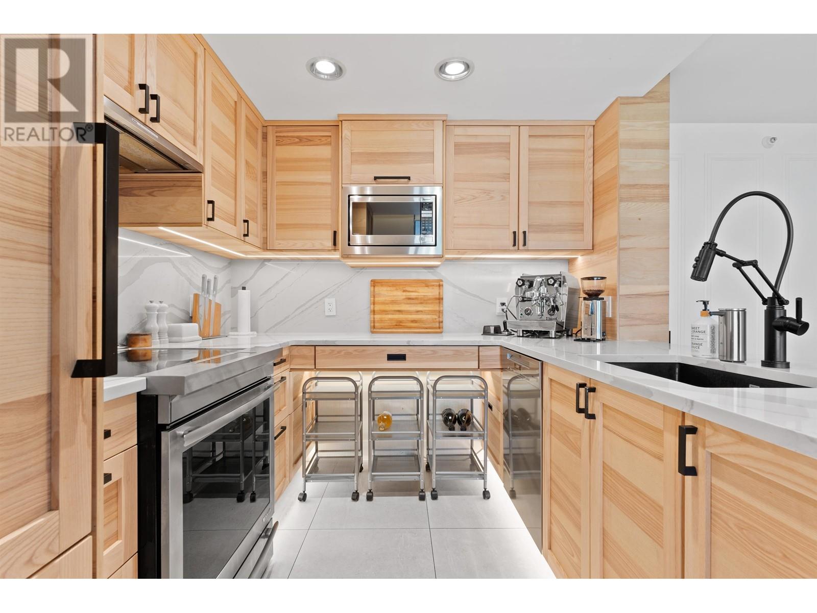 2d 199 Drake Street, Vancouver, British Columbia  V6Z 2T9 - Photo 9 - R2827307