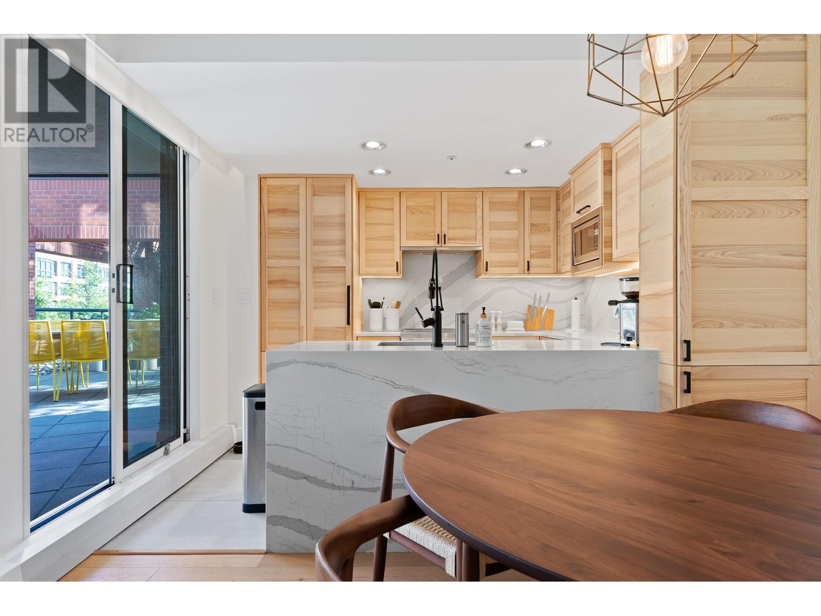 2d 199 Drake Street, Vancouver, British Columbia  V6Z 2T9 - Photo 7 - R2827307