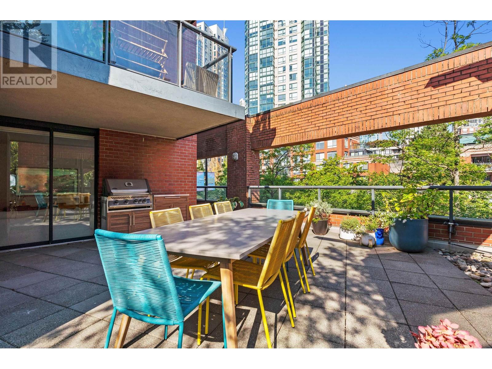 2d 199 Drake Street, Vancouver, British Columbia  V6Z 2T9 - Photo 25 - R2827307