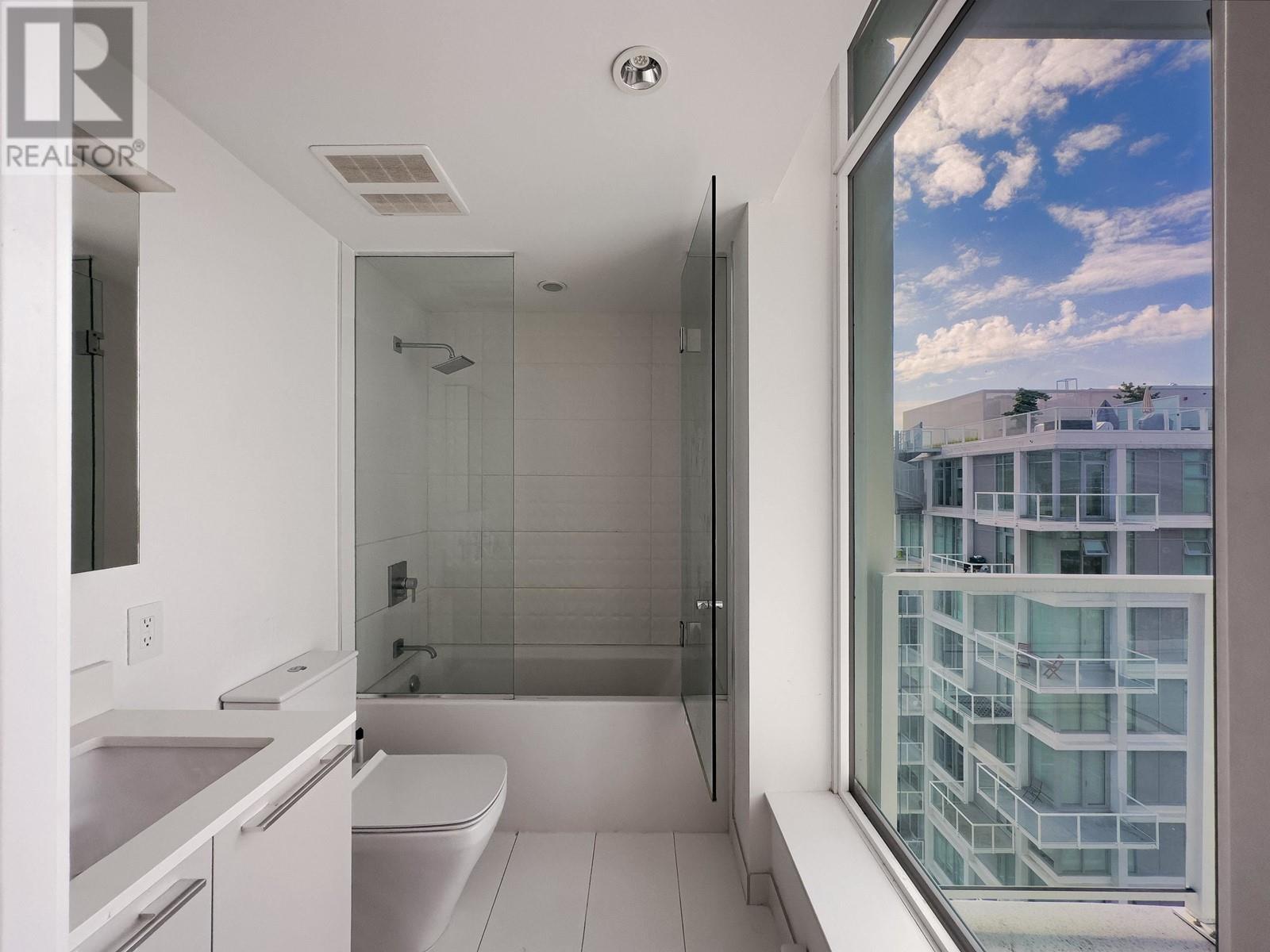 1801 4638 Gladstone Street, Vancouver, British Columbia  V5N 0G5 - Photo 14 - R2827429