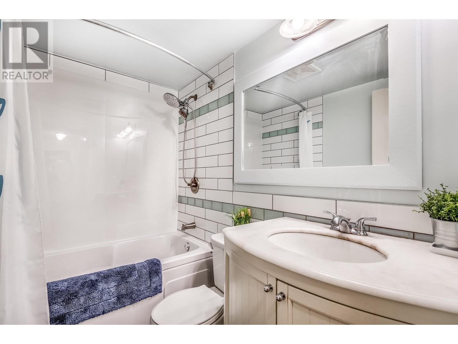 102 9145 Saturna Drive, Burnaby, British Columbia  V3J 7K1 - Photo 16 - R2827431