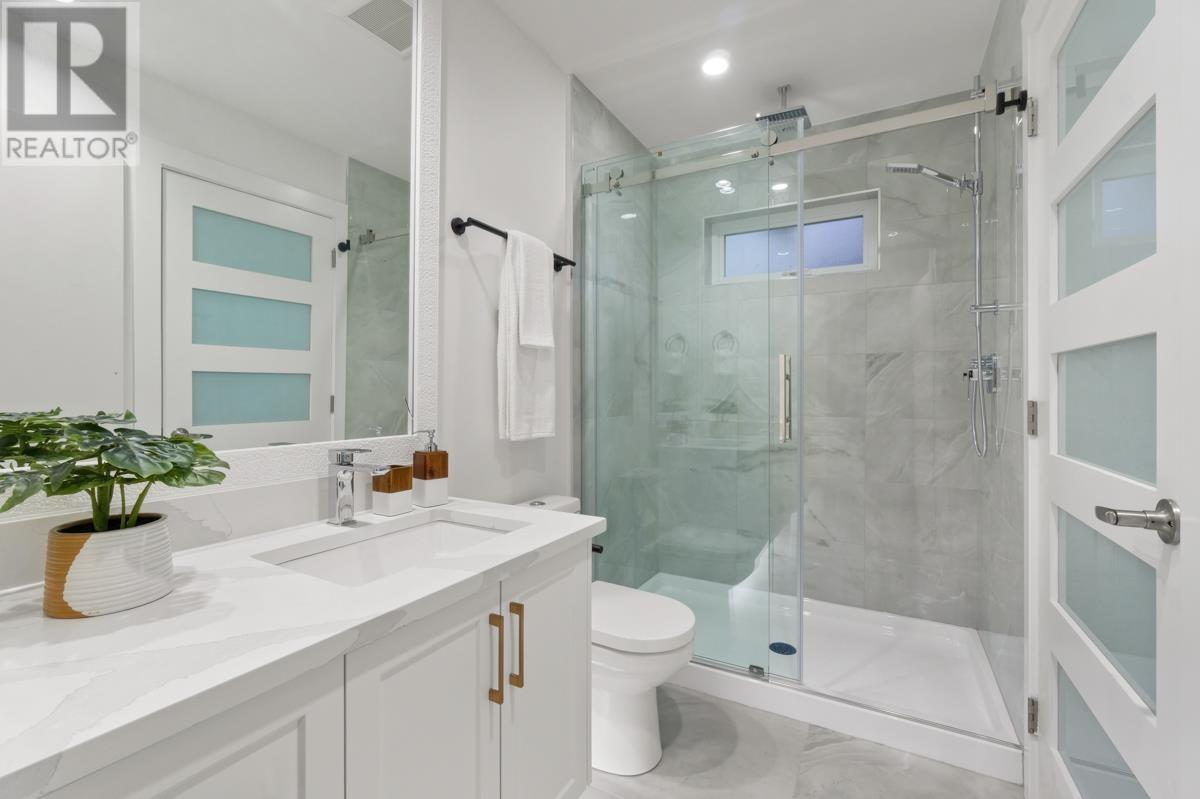 366 W Keith Road, North Vancouver, British Columbia  V7M 1M1 - Photo 18 - R2793086