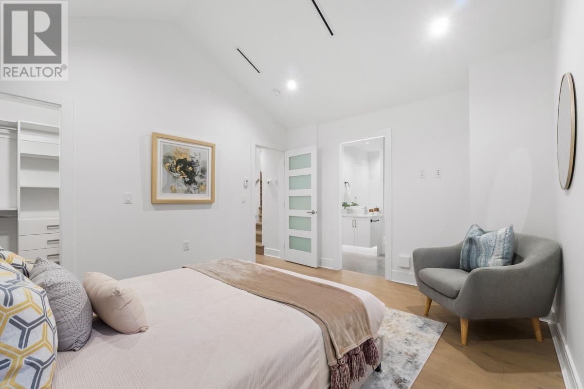 366 W Keith Road, North Vancouver, British Columbia  V7M 1M1 - Photo 16 - R2793086