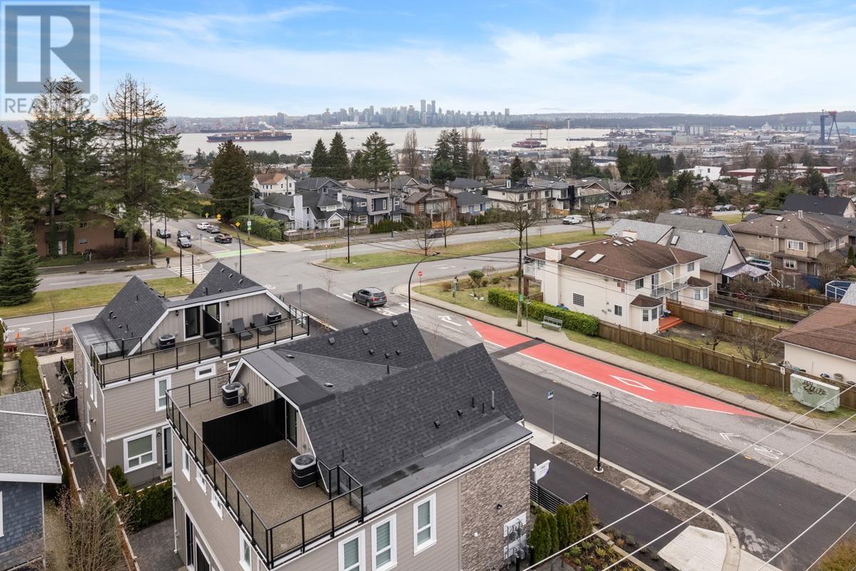 366 W Keith Road, North Vancouver, British Columbia  V7M 1M1 - Photo 3 - R2793086