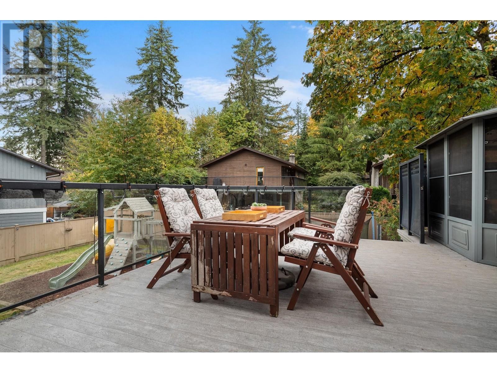 1177 Arborlynn Drive, North Vancouver, British Columbia  V7J 2V4 - Photo 13 - R2827434