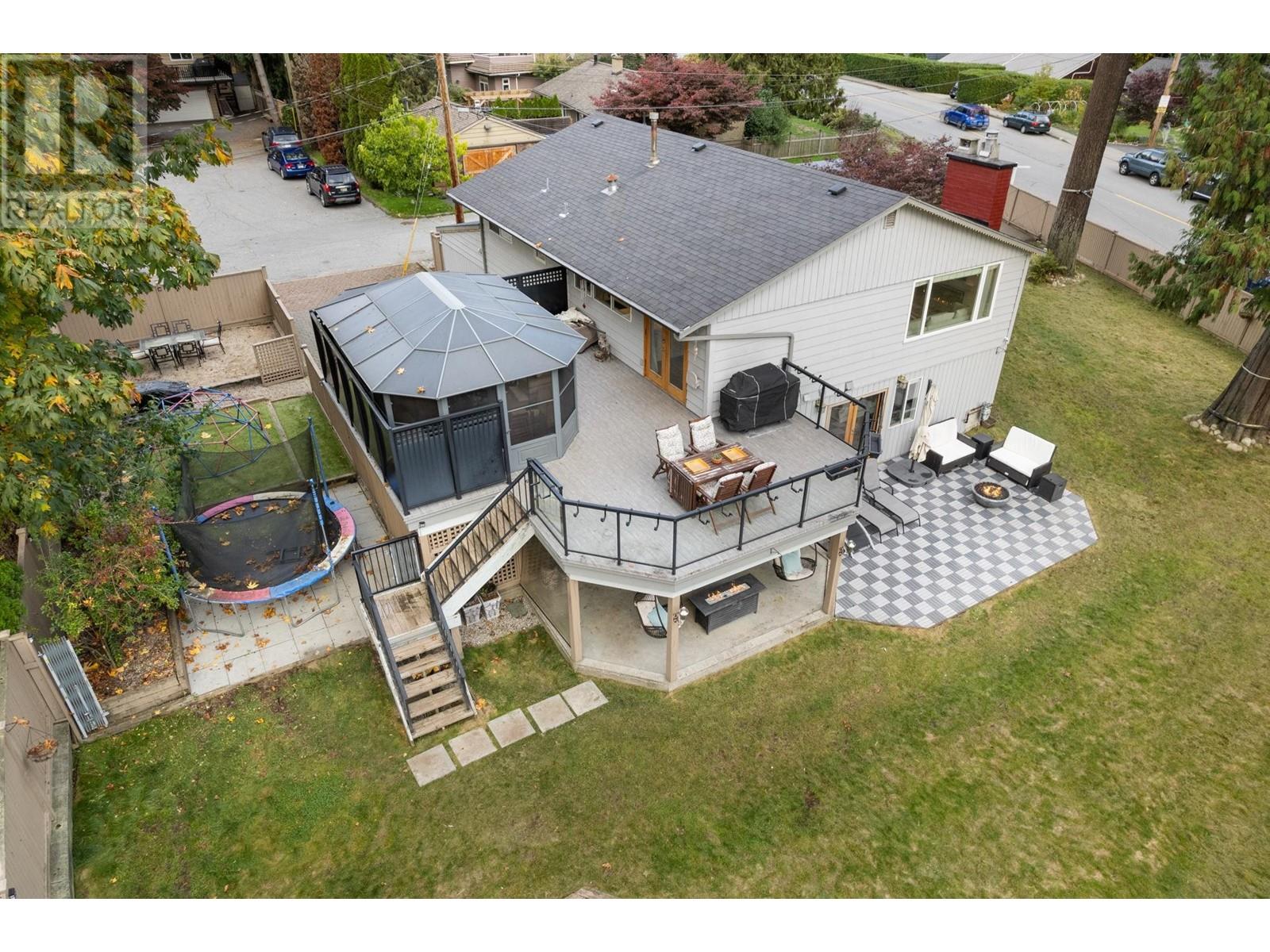 1177 Arborlynn Drive, North Vancouver, British Columbia  V7J 2V4 - Photo 37 - R2827434