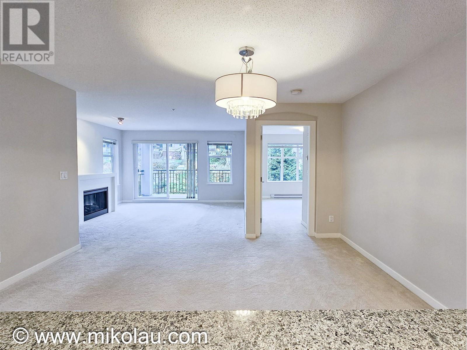 4728 S Brentwood Drive, Burnaby, British Columbia  V5C 4A7 - Photo 5 - R2827462