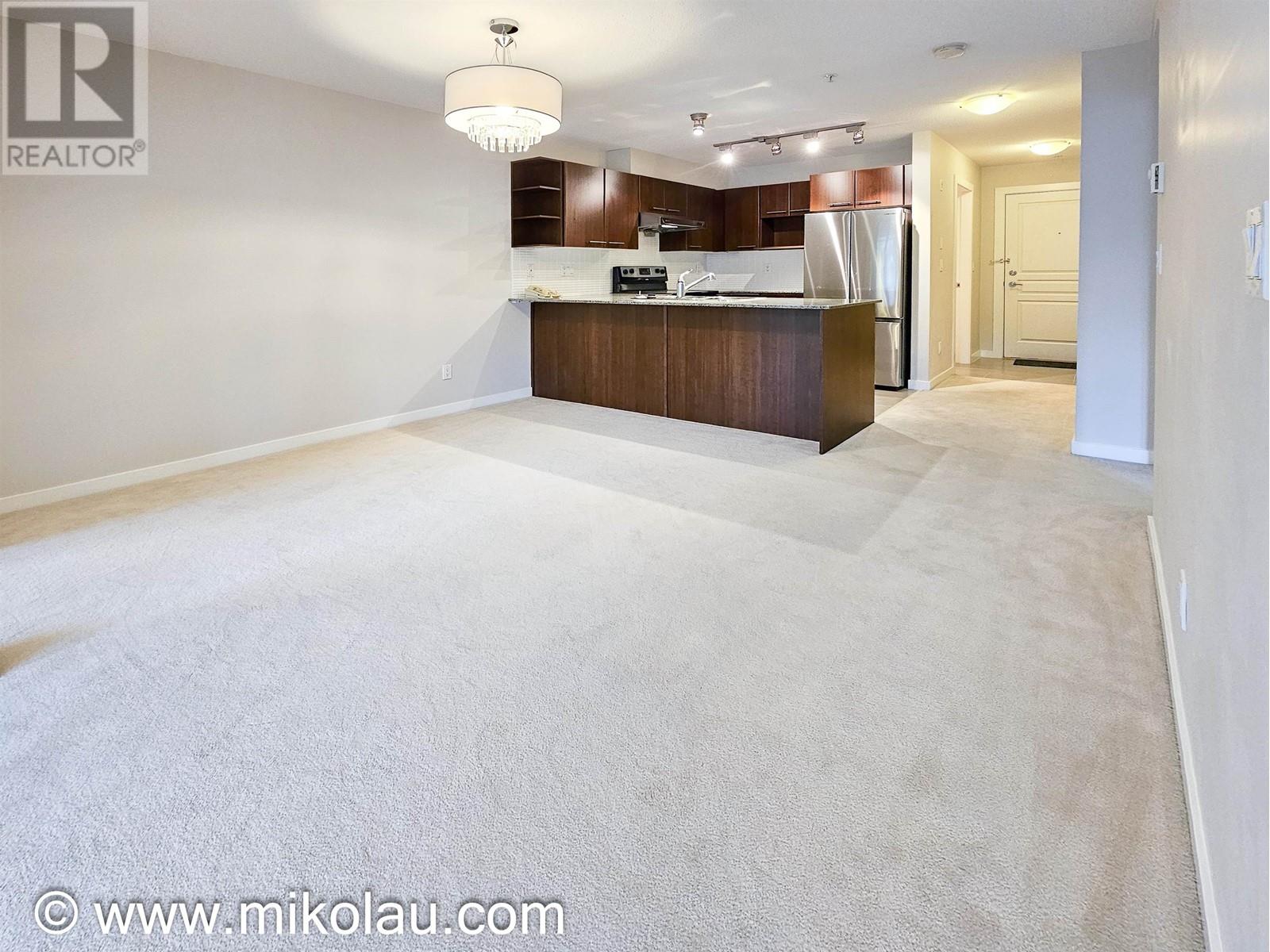 4728 S Brentwood Drive, Burnaby, British Columbia  V5C 4A7 - Photo 8 - R2827462