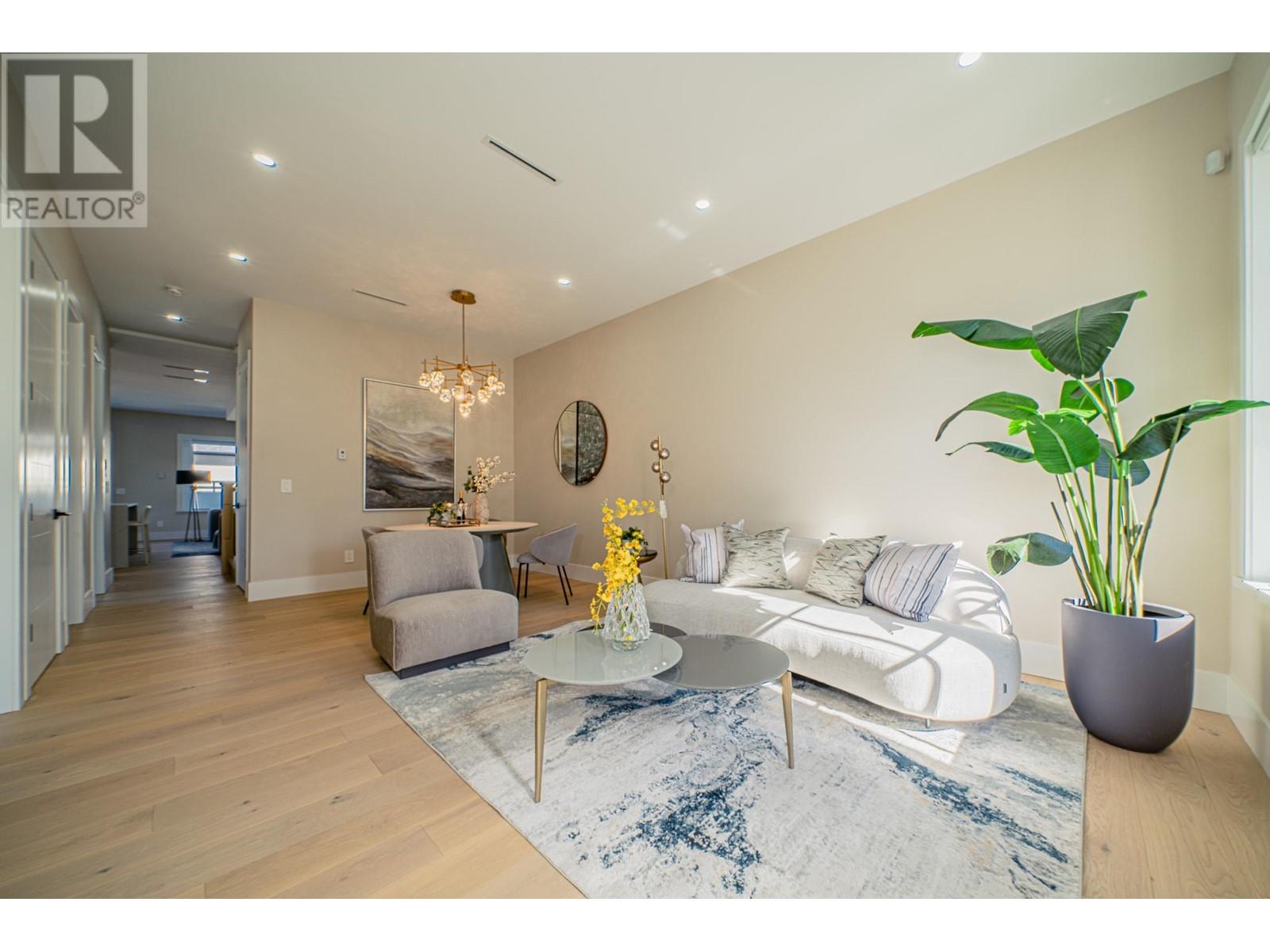 7309 Imperial Street, Burnaby, British Columbia  V5E 1N6 - Photo 4 - R2826953