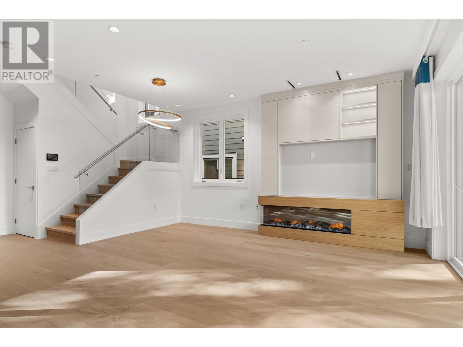 121 E 42nd Avenue, Vancouver, British Columbia  V5W 1S5 - Photo 6 - R2824802
