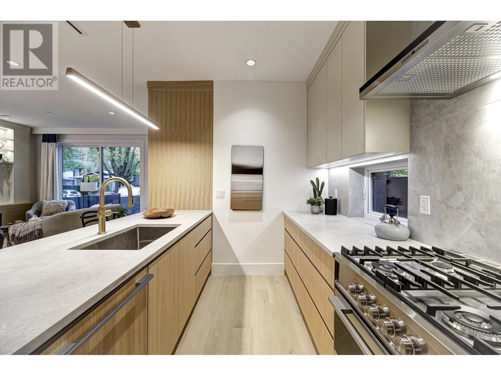 121 E 42nd Avenue, Vancouver, British Columbia  V5W 1S5 - Photo 15 - R2824802
