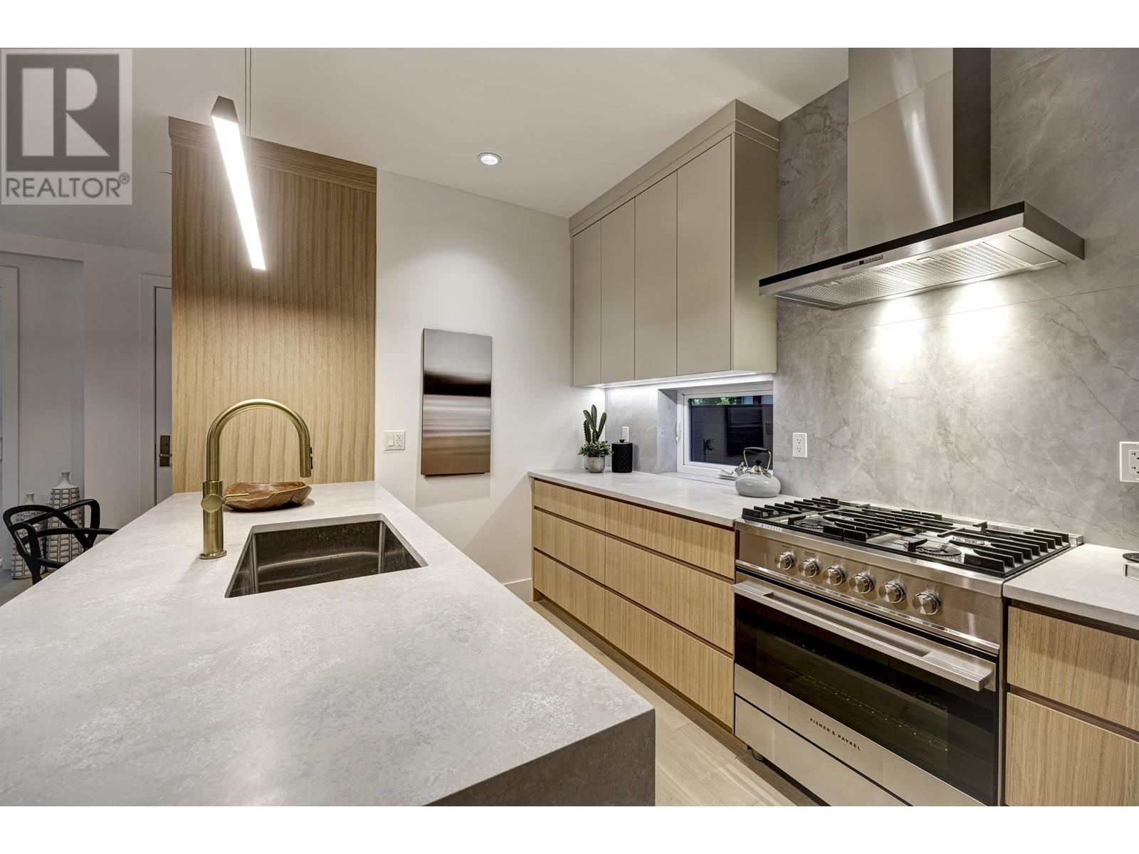 121 E 42nd Avenue, Vancouver, British Columbia  V5W 1S5 - Photo 14 - R2824802