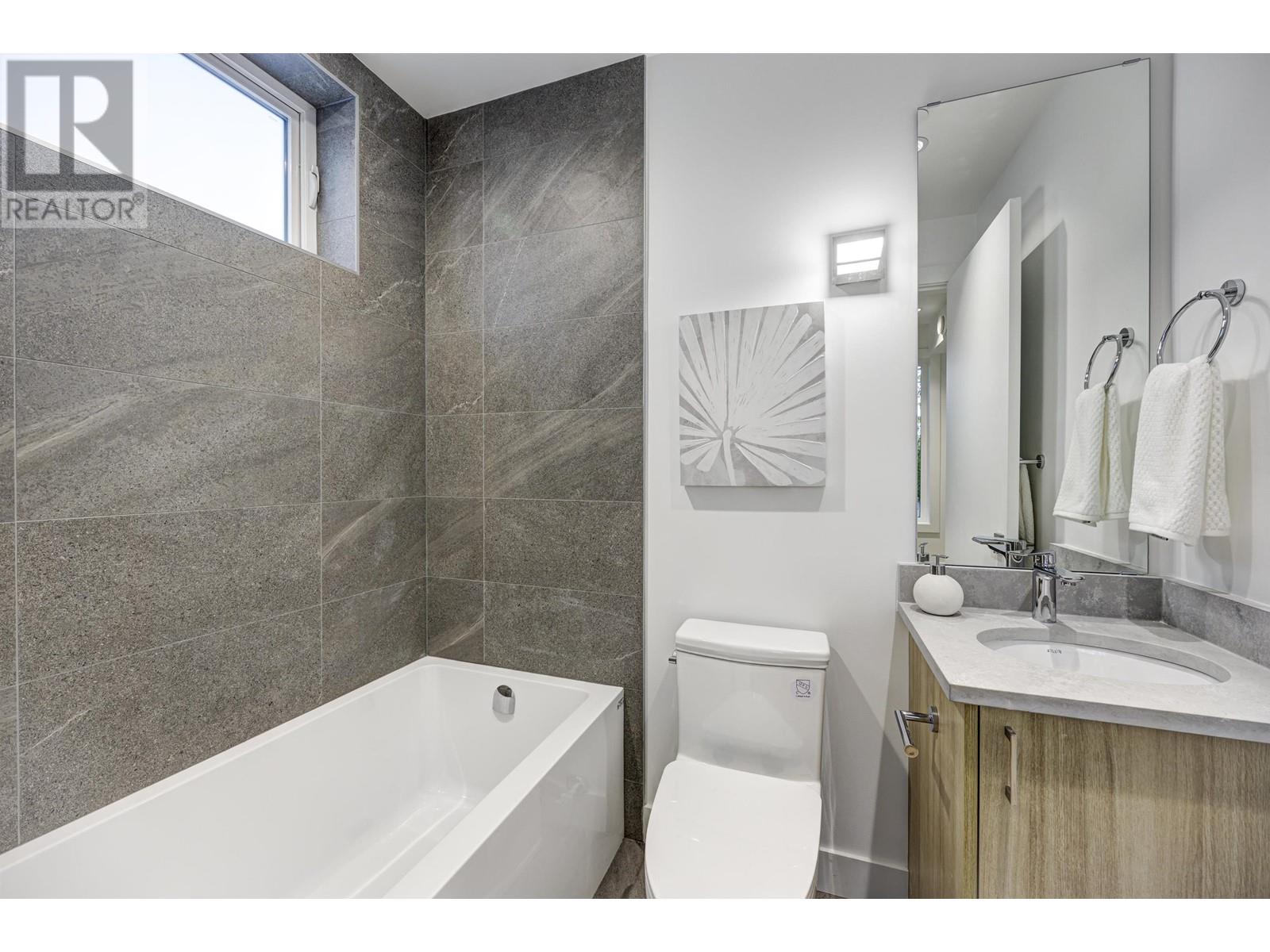 121 E 42nd Avenue, Vancouver, British Columbia  V5W 1S5 - Photo 28 - R2824802