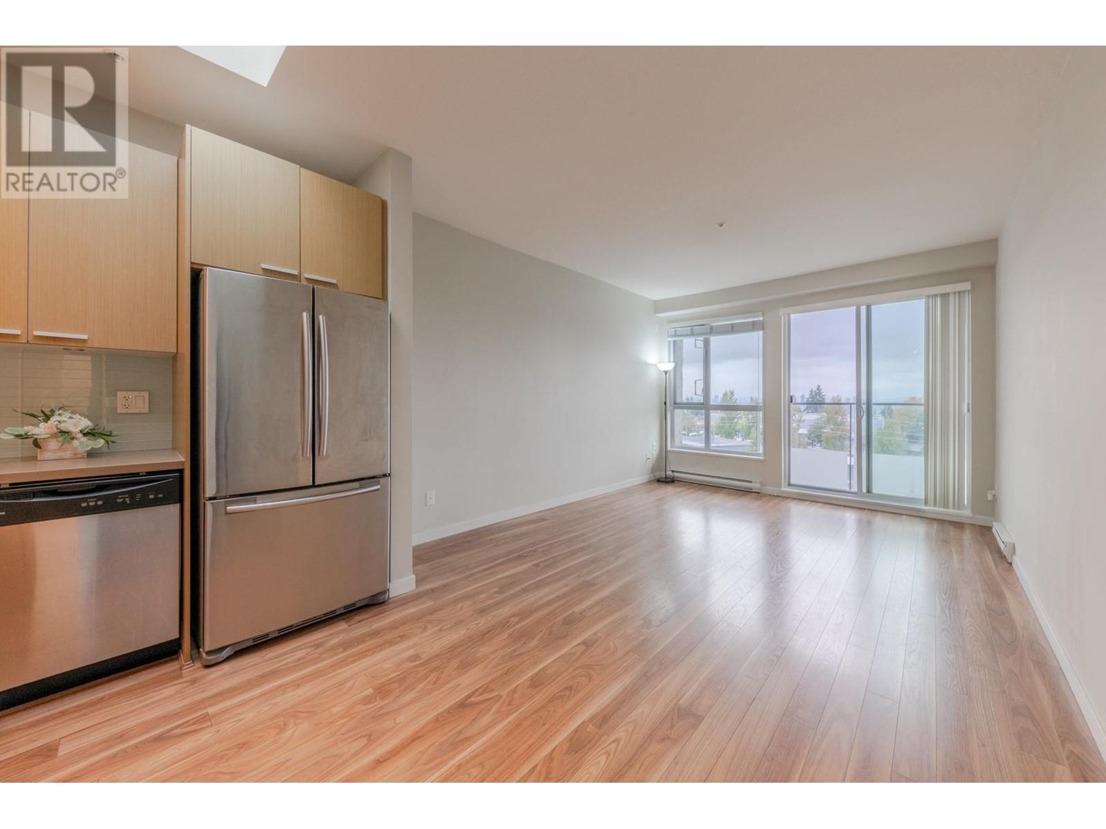 Ph8 5388 Grimmer Street, Burnaby, British Columbia  V5H 0B9 - Photo 4 - R2826495
