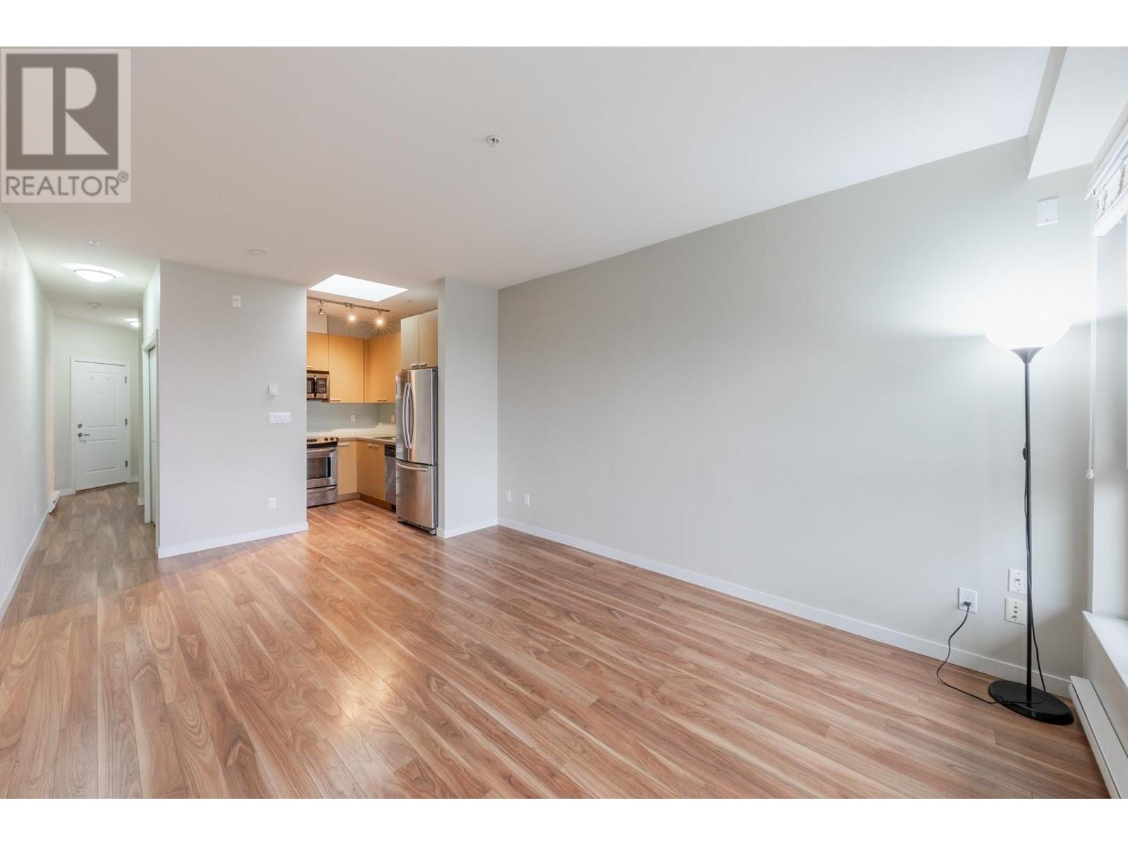 Ph8 5388 Grimmer Street, Burnaby, British Columbia  V5H 0B9 - Photo 8 - R2826495