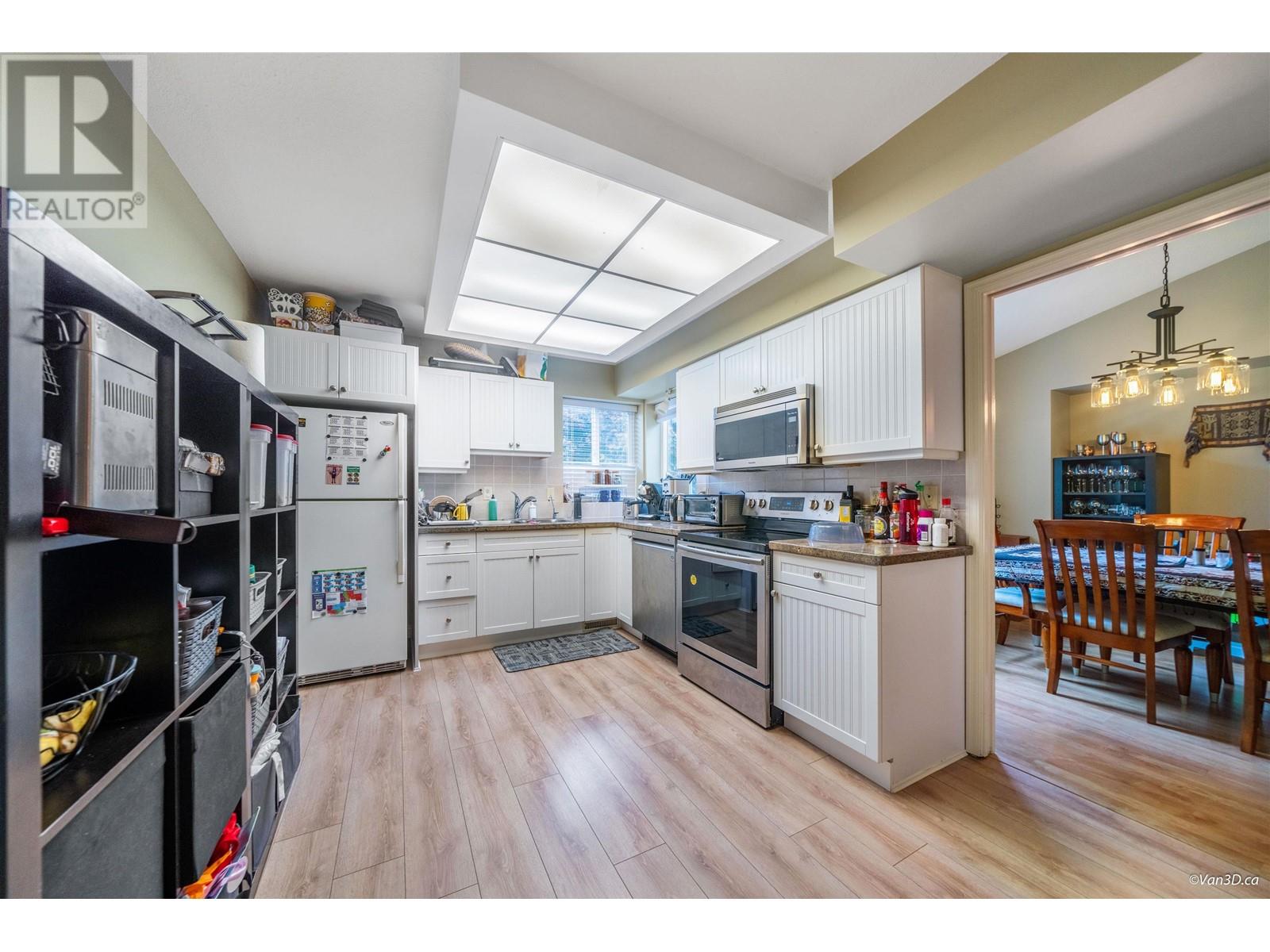1303 Franklin Street, Coquitlam, British Columbia  V3B 6N6 - Photo 10 - R2827405