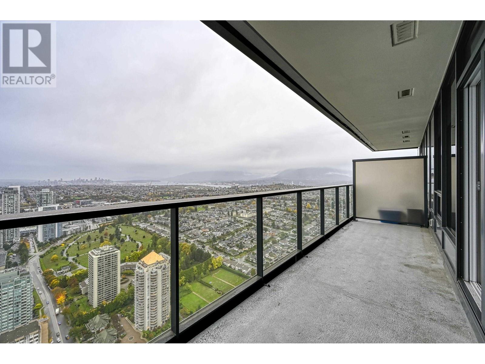 5610 4510 Halifax Way, Burnaby, British Columbia  V5C 0K4 - Photo 11 - R2827404