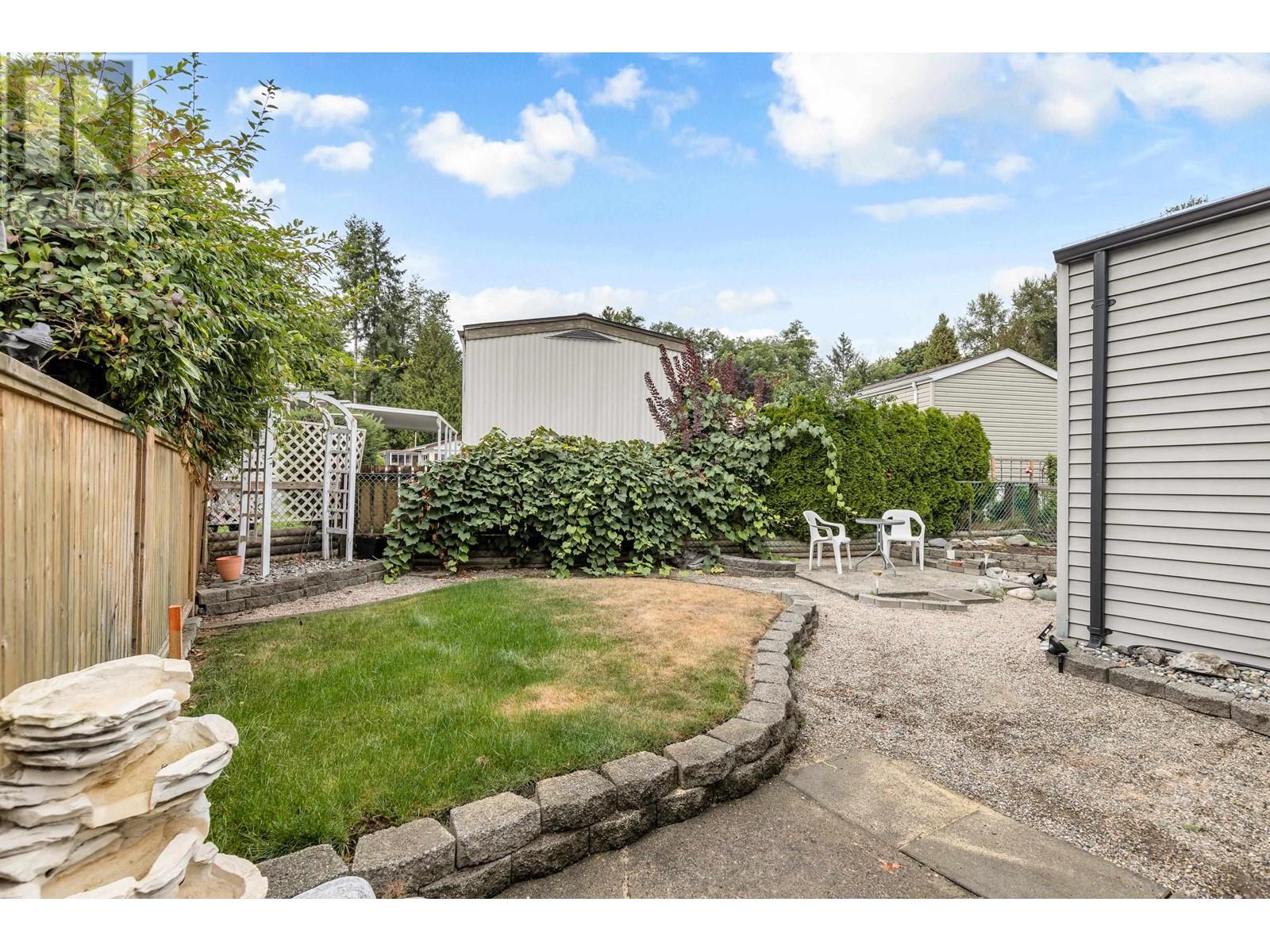 123 11959 Ponderosa Boulevard, Pitt Meadows, British Columbia  V3Y 1Z3 - Photo 3 - R2818943