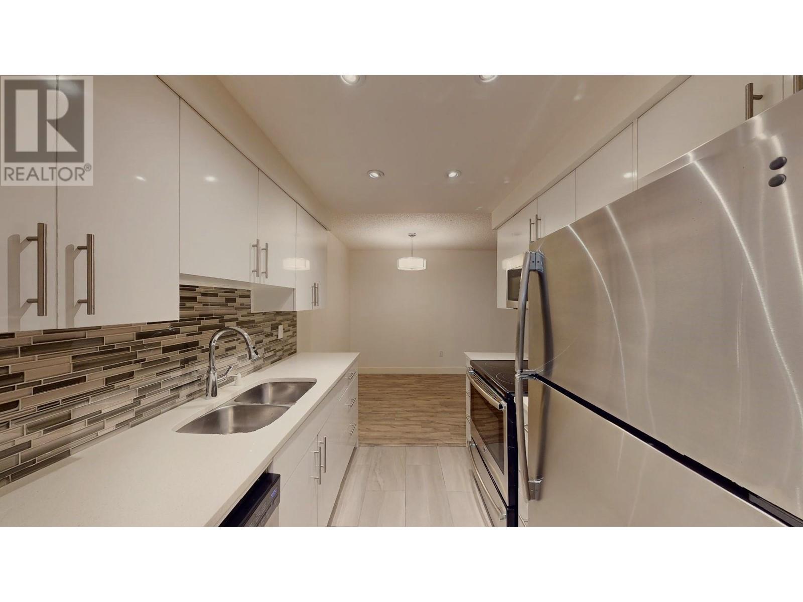 114 2150 Brunswick Street, Vancouver, British Columbia  V5T 3L5 - Photo 4 - R2824981