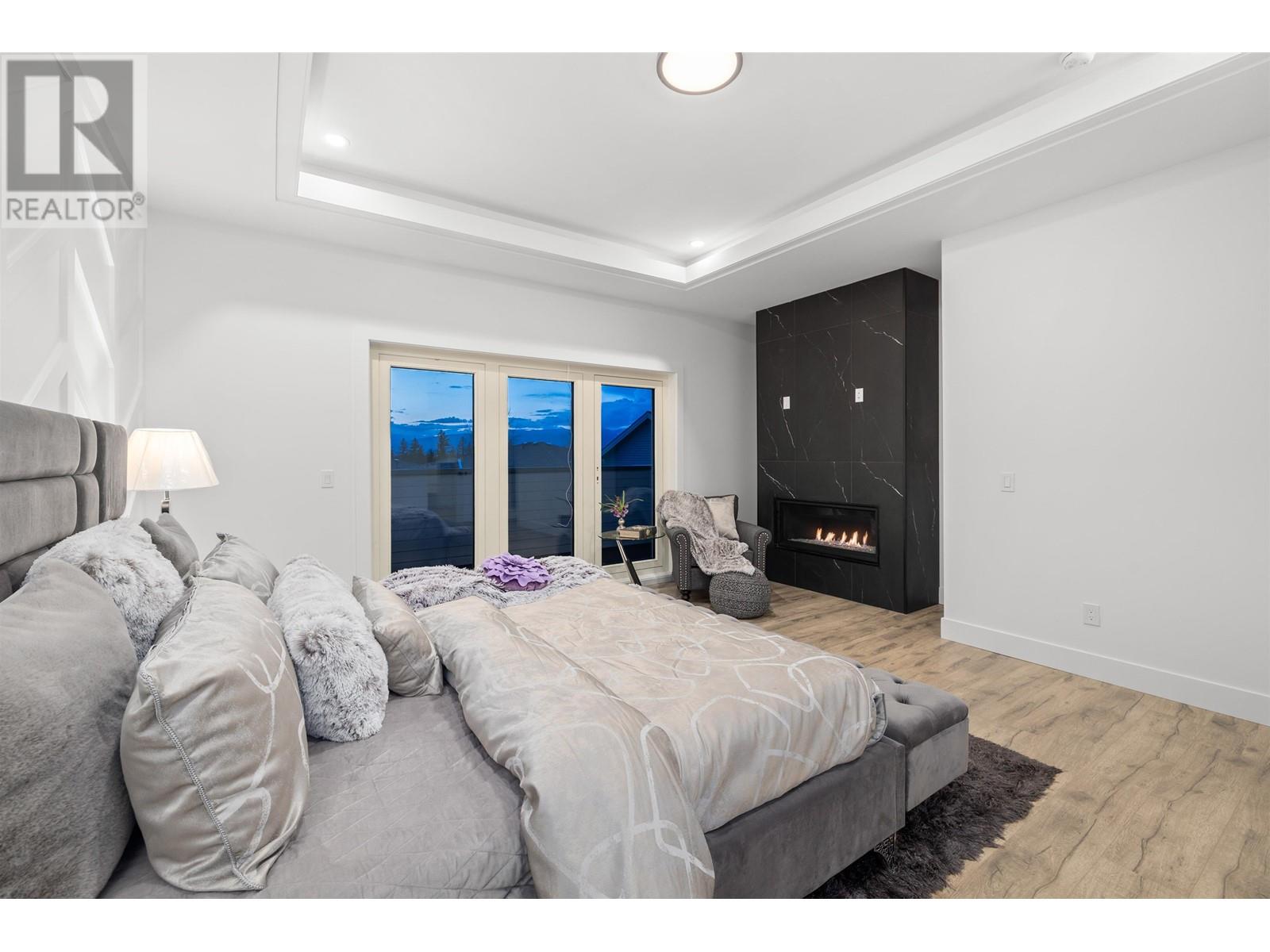 10531 MCVEETY STREET, maple ridge, British Columbia
