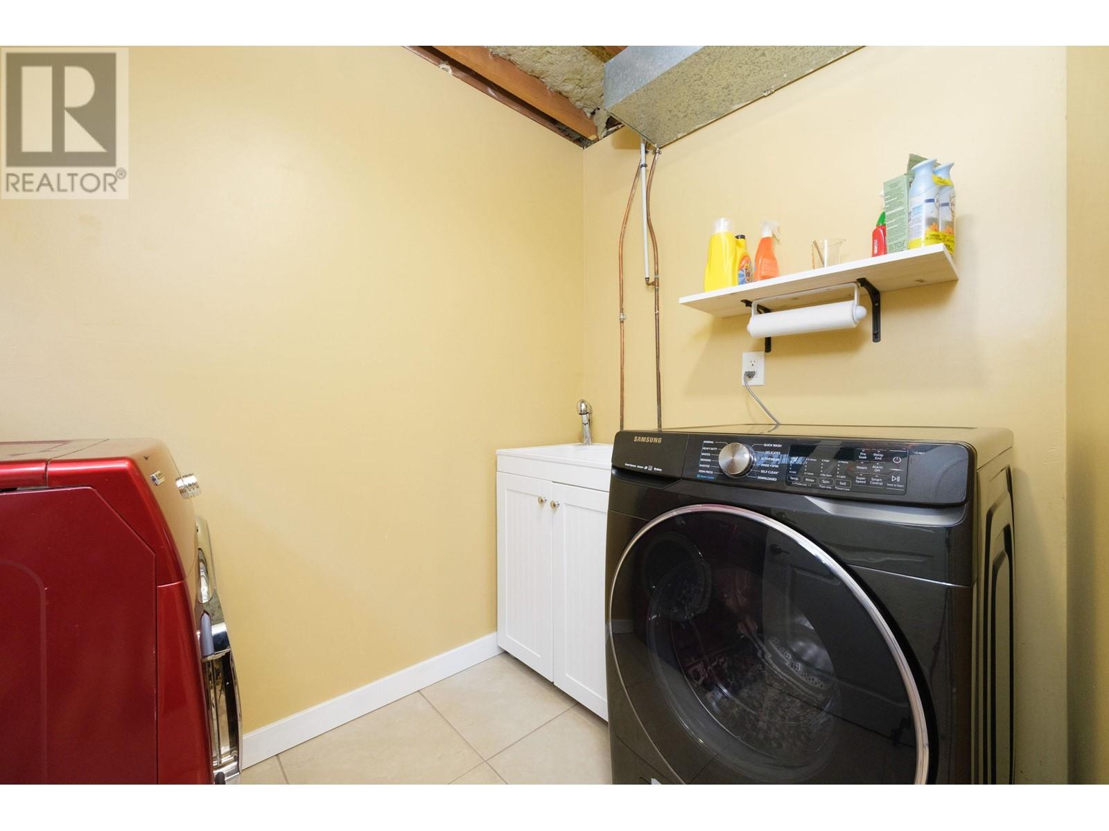 833 Old Lillooet Road, North Vancouver, British Columbia  V7J 2H6 - Photo 28 - R2827459