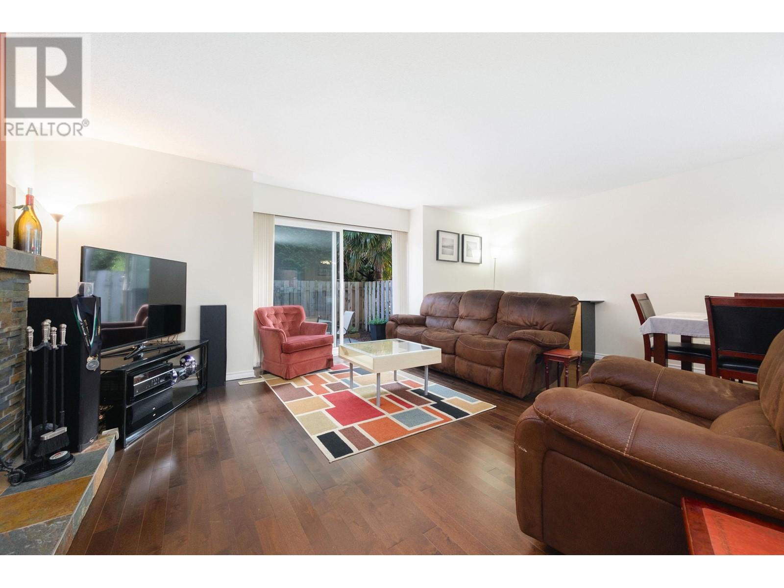 833 Old Lillooet Road, North Vancouver, British Columbia  V7J 2H6 - Photo 4 - R2827459