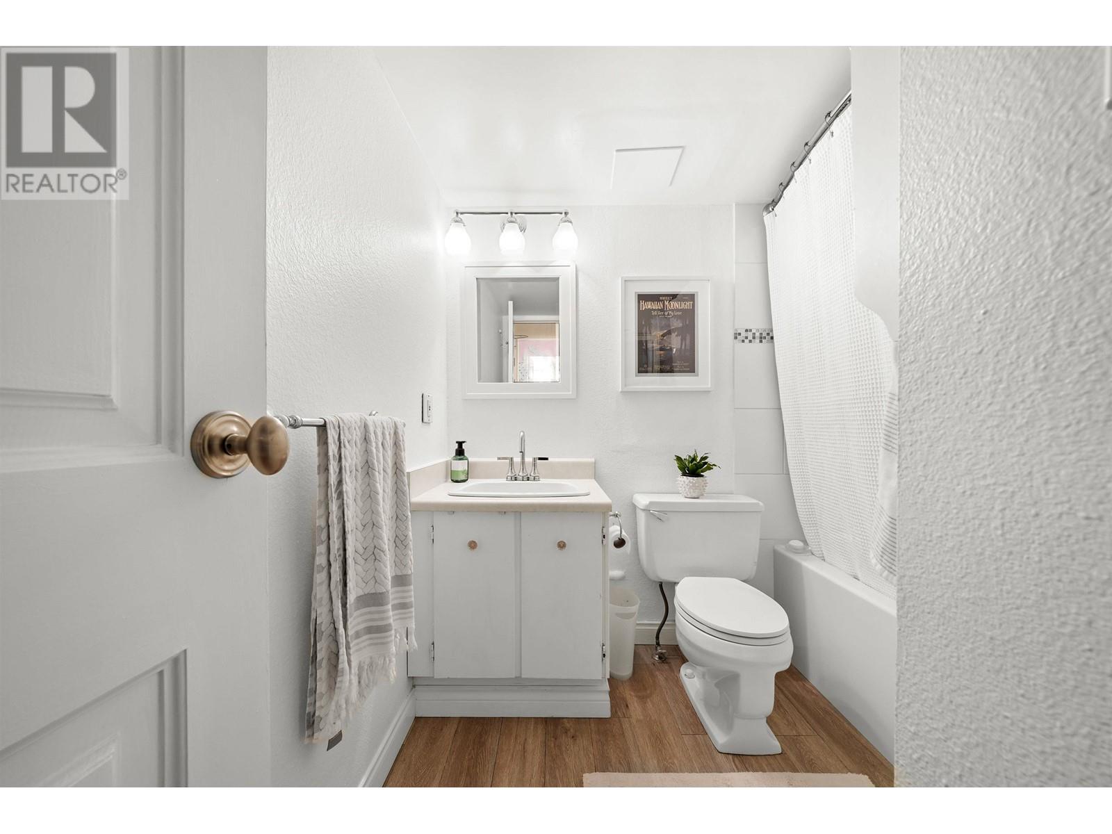 403 950 Drake Street, Vancouver, British Columbia  V6Z 2B9 - Photo 14 - R2827468